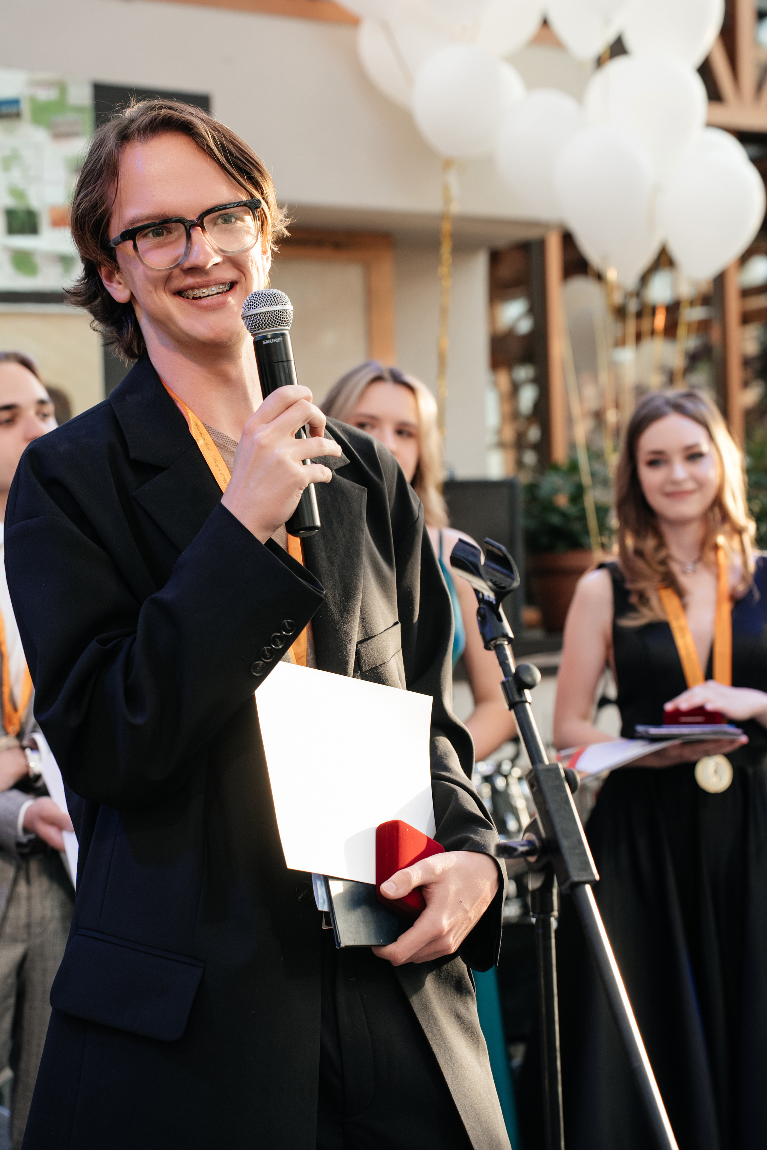 Выпускной 2023, репортаж. Свадебный фотограф Москва Александра Аверкова