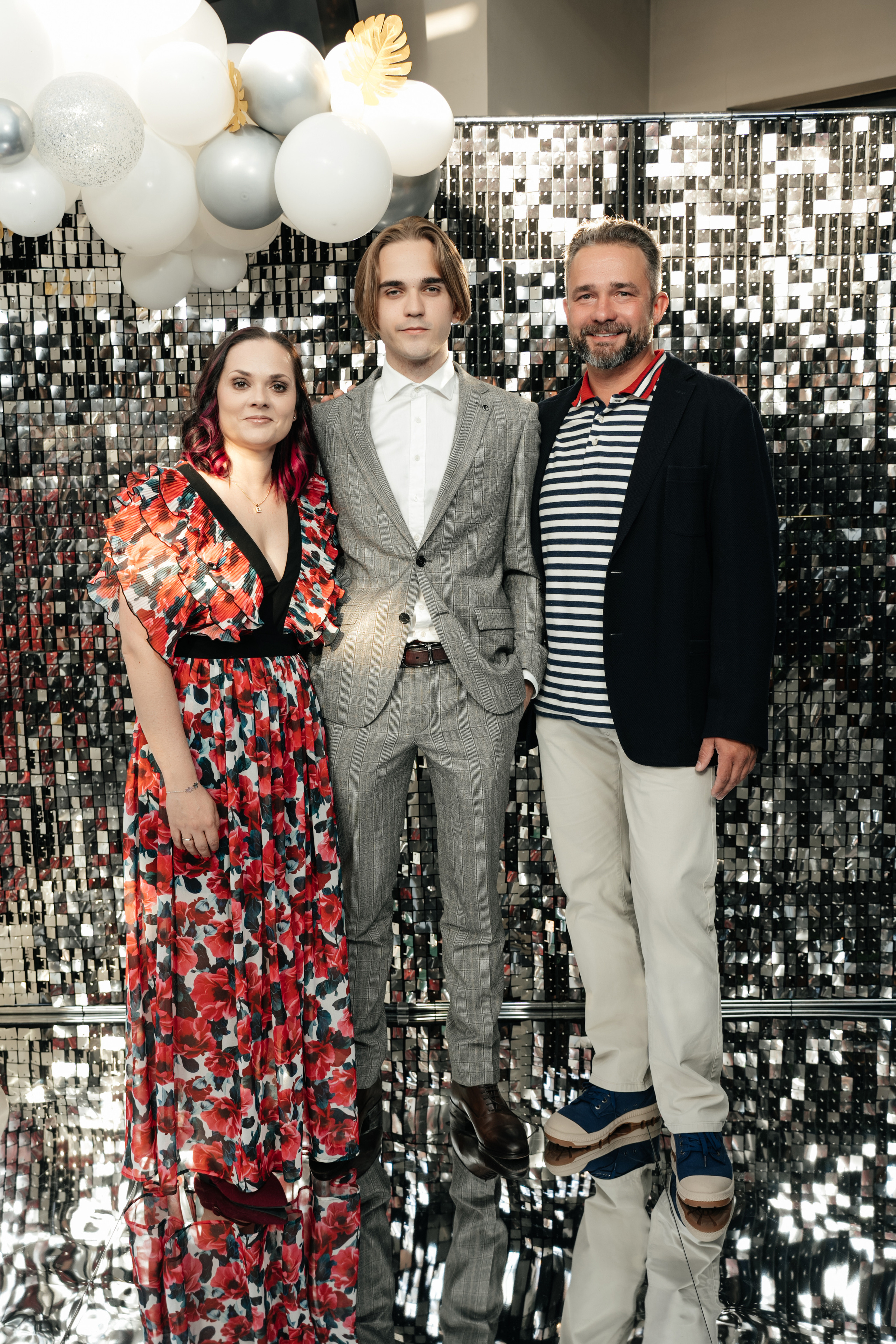 Выпускной 2023, репортаж. Свадебный фотограф Москва Александра Аверкова