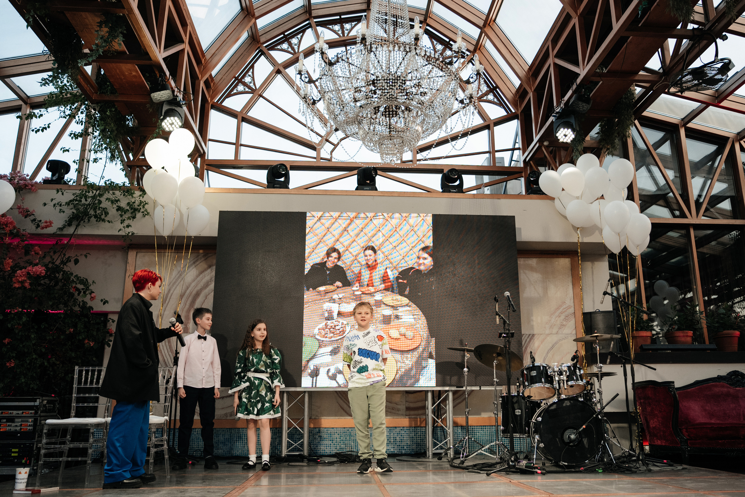 Выпускной 2023, репортаж. Свадебный фотограф Москва Александра Аверкова