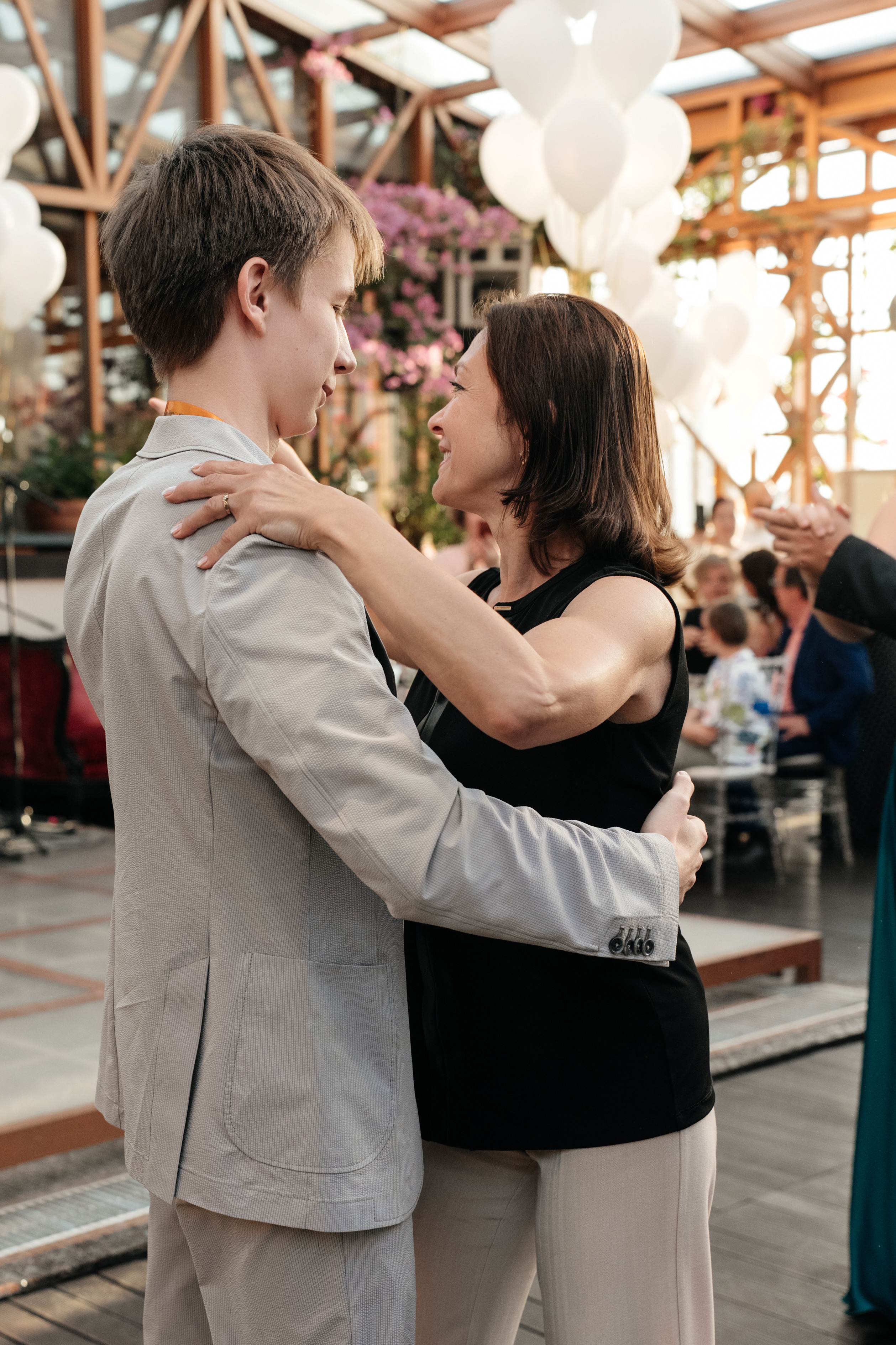 Выпускной 2023, репортаж. Свадебный фотограф Москва Александра Аверкова