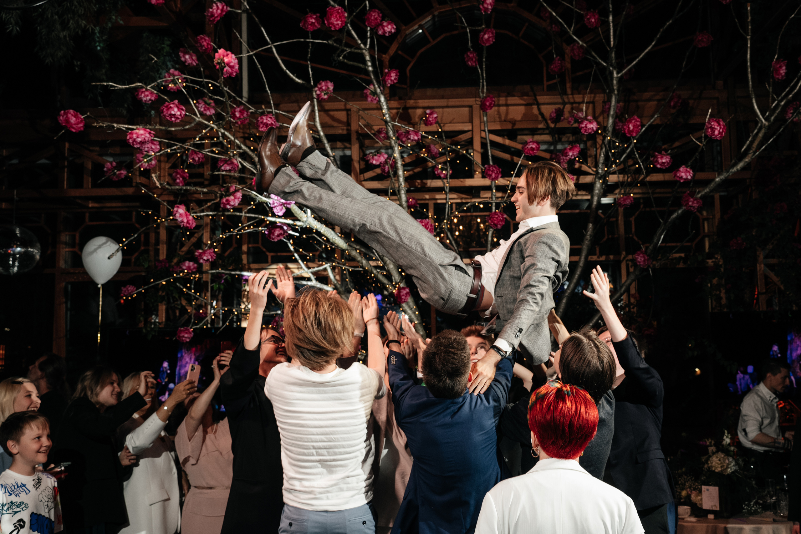 Выпускной 2023, репортаж. Свадебный фотограф Москва Александра Аверкова