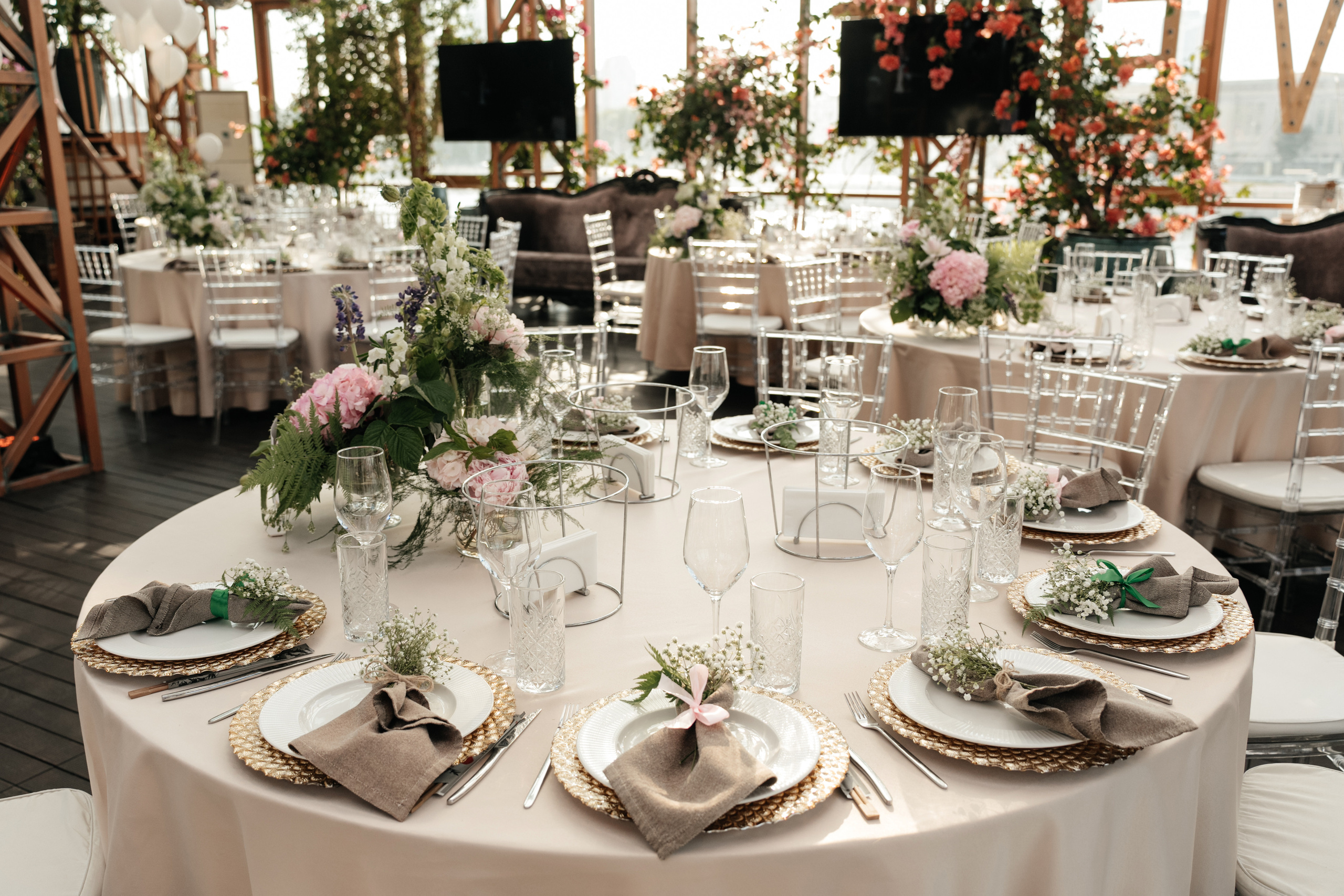 Выпускной 2023, репортаж. Свадебный фотограф Москва Александра Аверкова