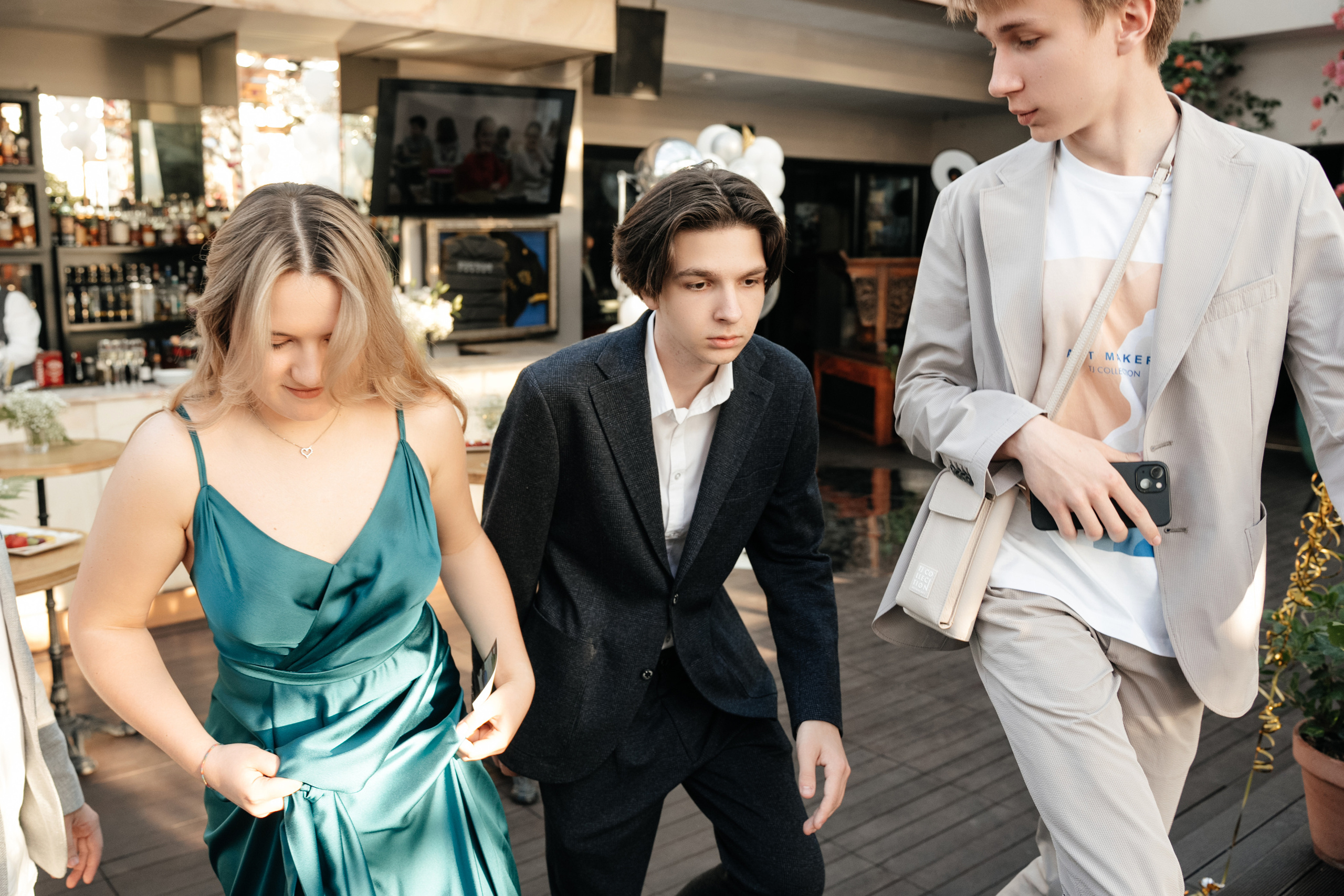 Выпускной 2023, репортаж. Свадебный фотограф Москва Александра Аверкова