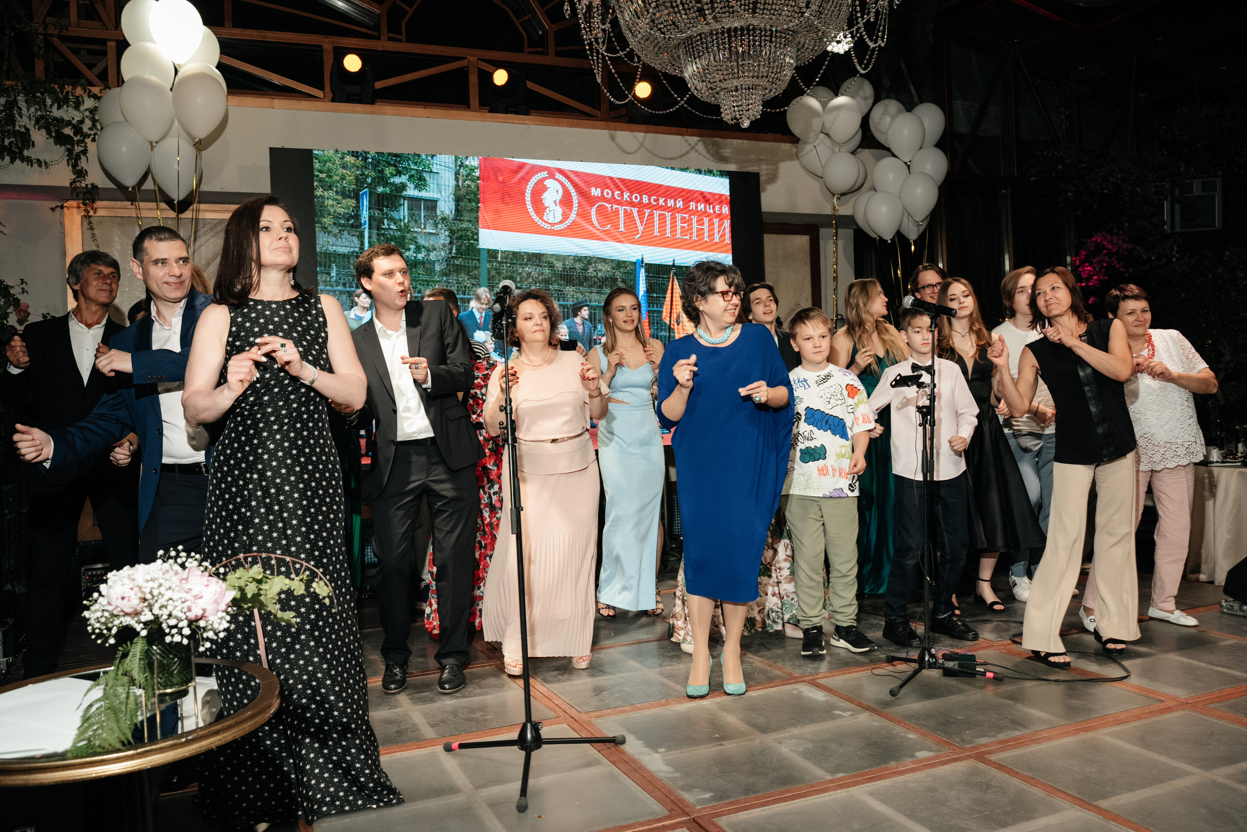 Выпускной 2023, репортаж. Свадебный фотограф Москва Александра Аверкова