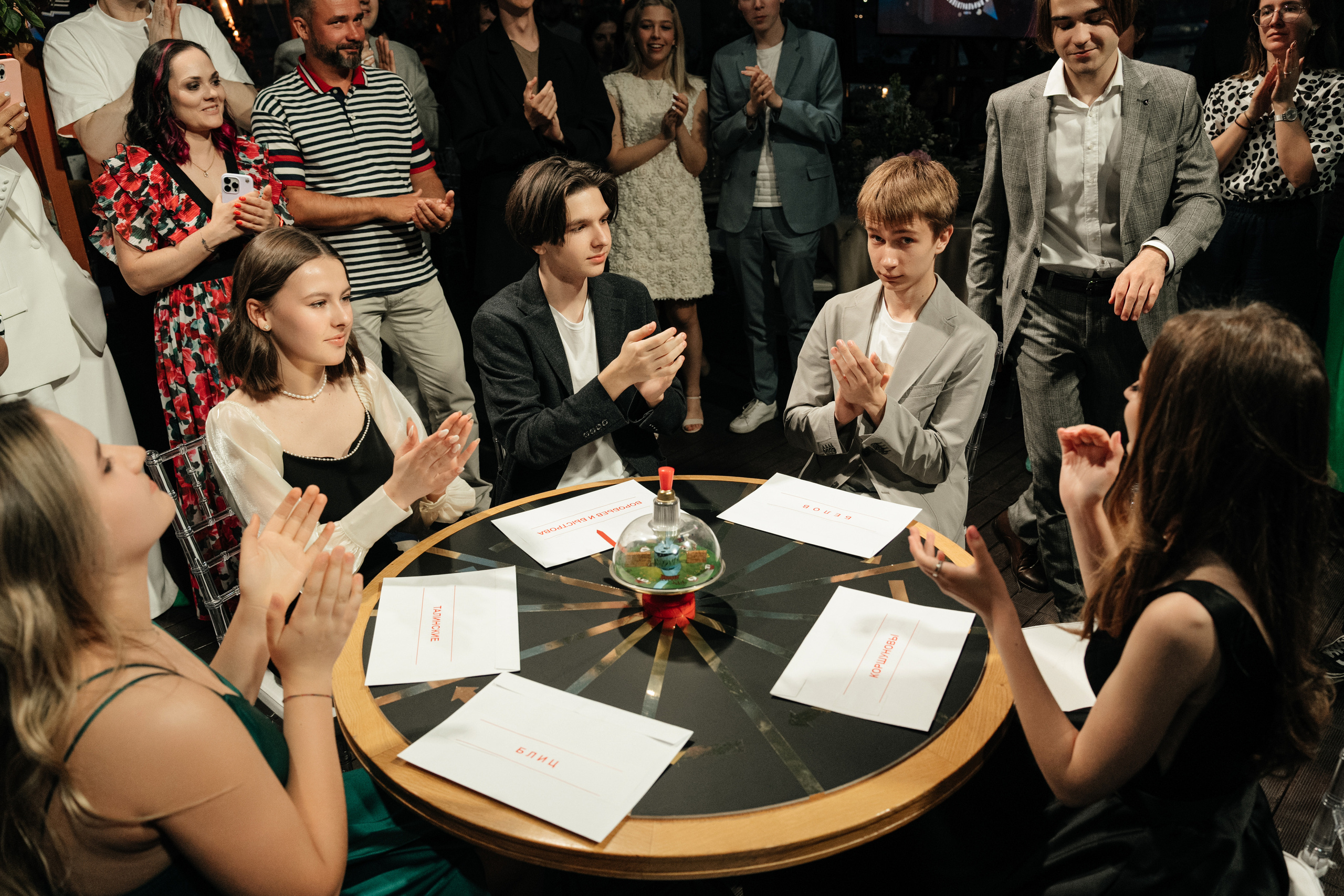 Выпускной 2023, репортаж. Свадебный фотограф Москва Александра Аверкова