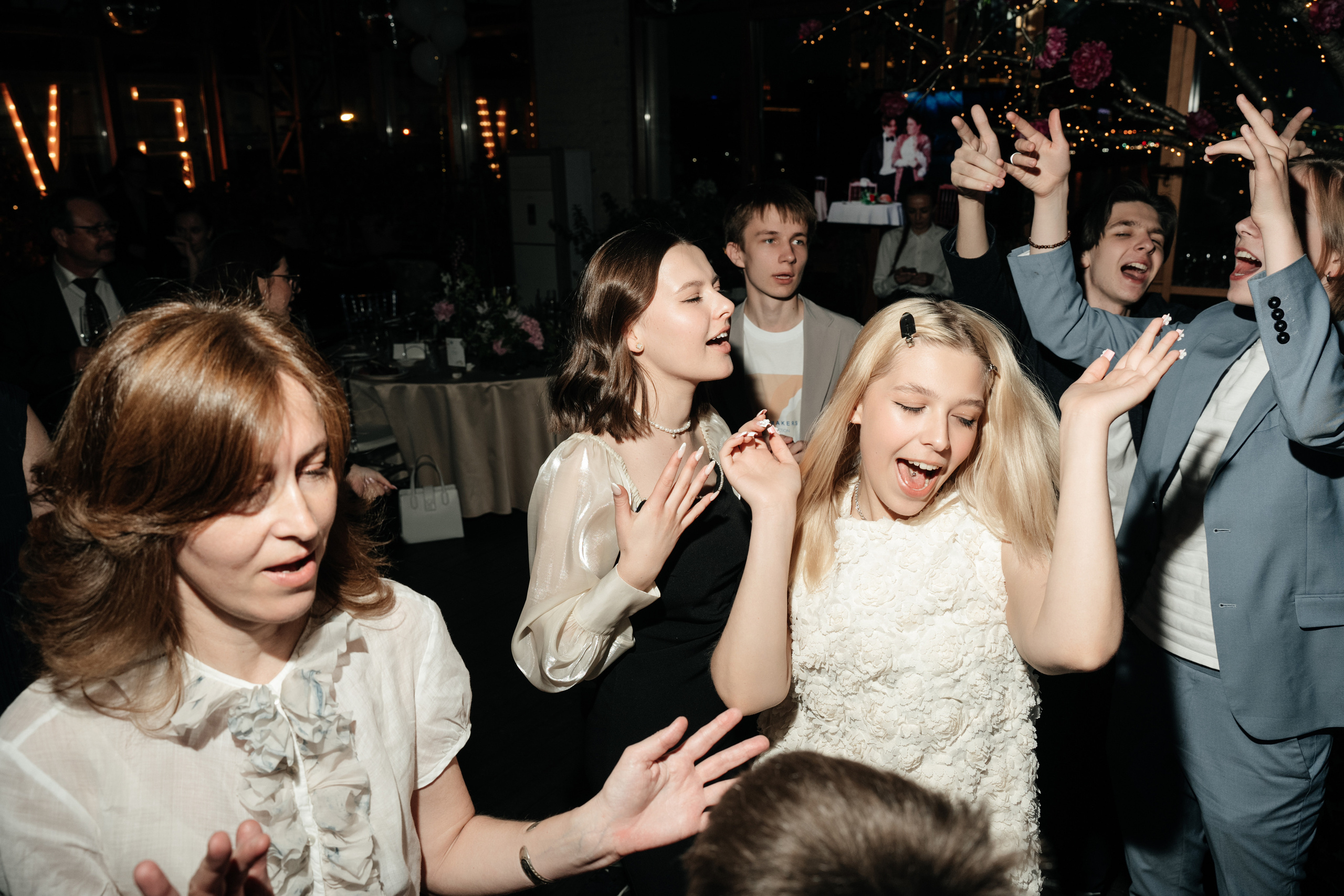 Выпускной 2023, репортаж. Свадебный фотограф Москва Александра Аверкова