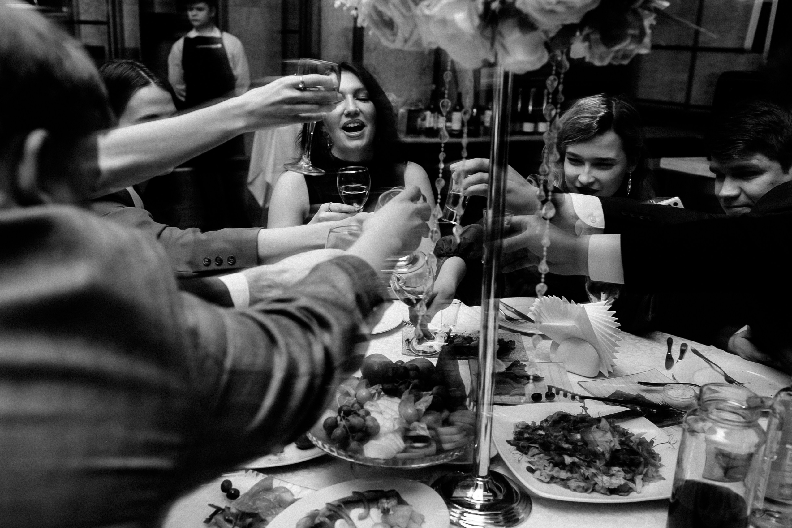 Съемка выездной регистрации в отеле. Свадебный и репортажный фотограф в Ярославле и Санкт-Петербурге Роман Микрюков