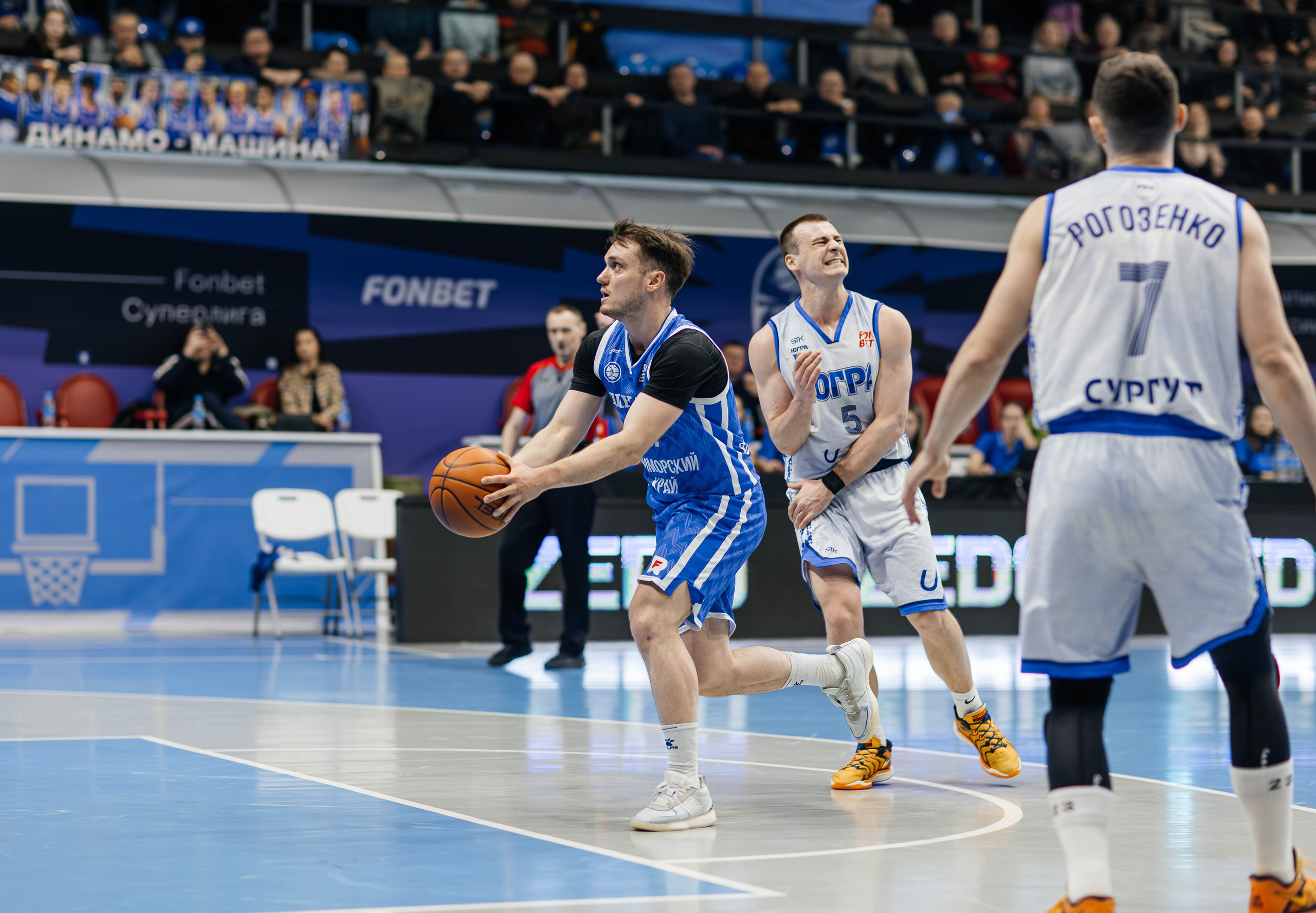 Баскетбол — Динамо. Репортажный и свадебный фотограф во Владивостоке Максим Цой