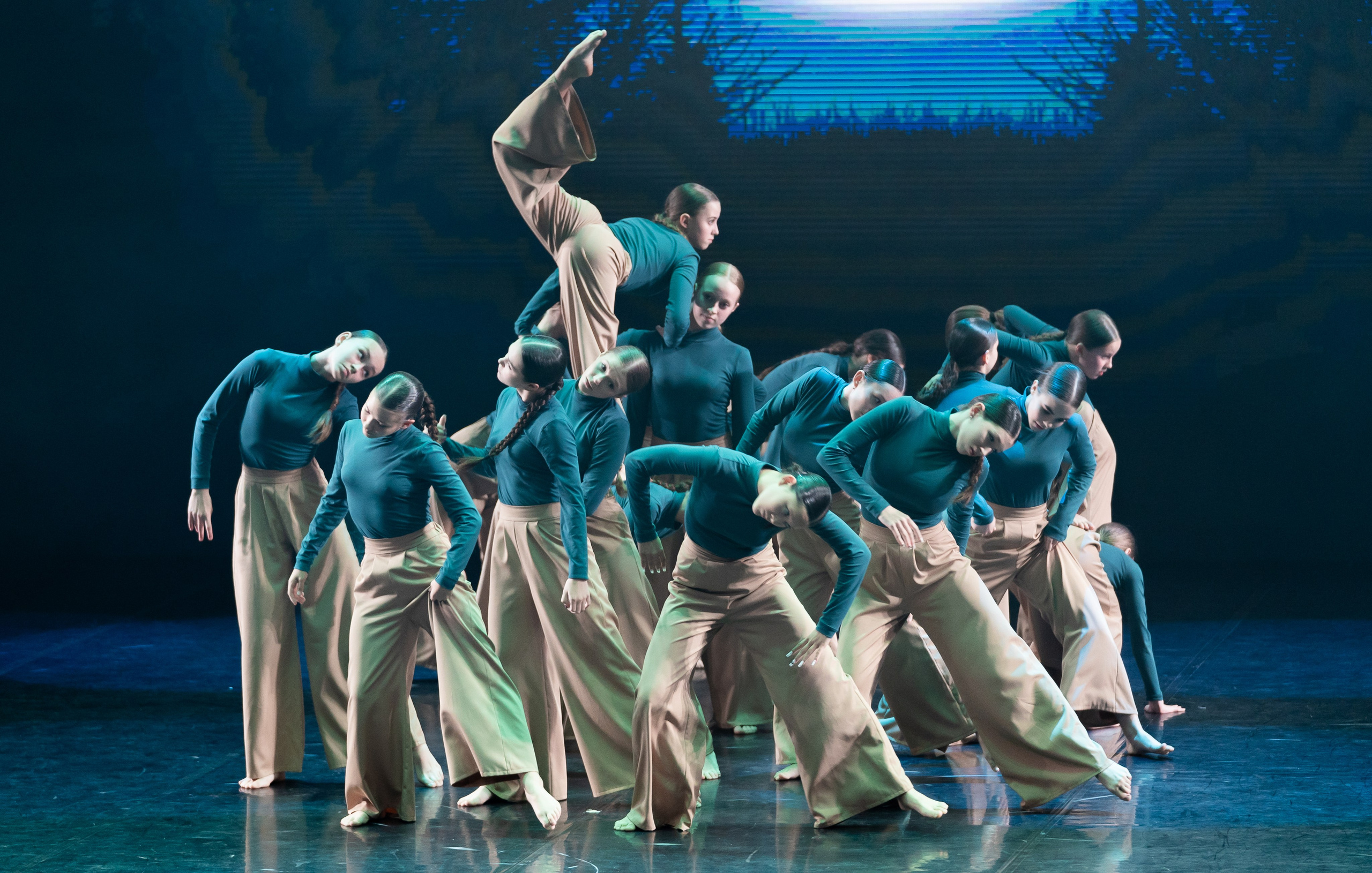 Танцевальное шоу, экзамен, танцевальное шоу в Санкт-Петербурге, idc шоу дети Санкт-Петербург, детское танцевальное шоу в академии танца Эйфмана, idc kids шоу Санкт-Петербург, танцы, танцы Санкт-Петербург 