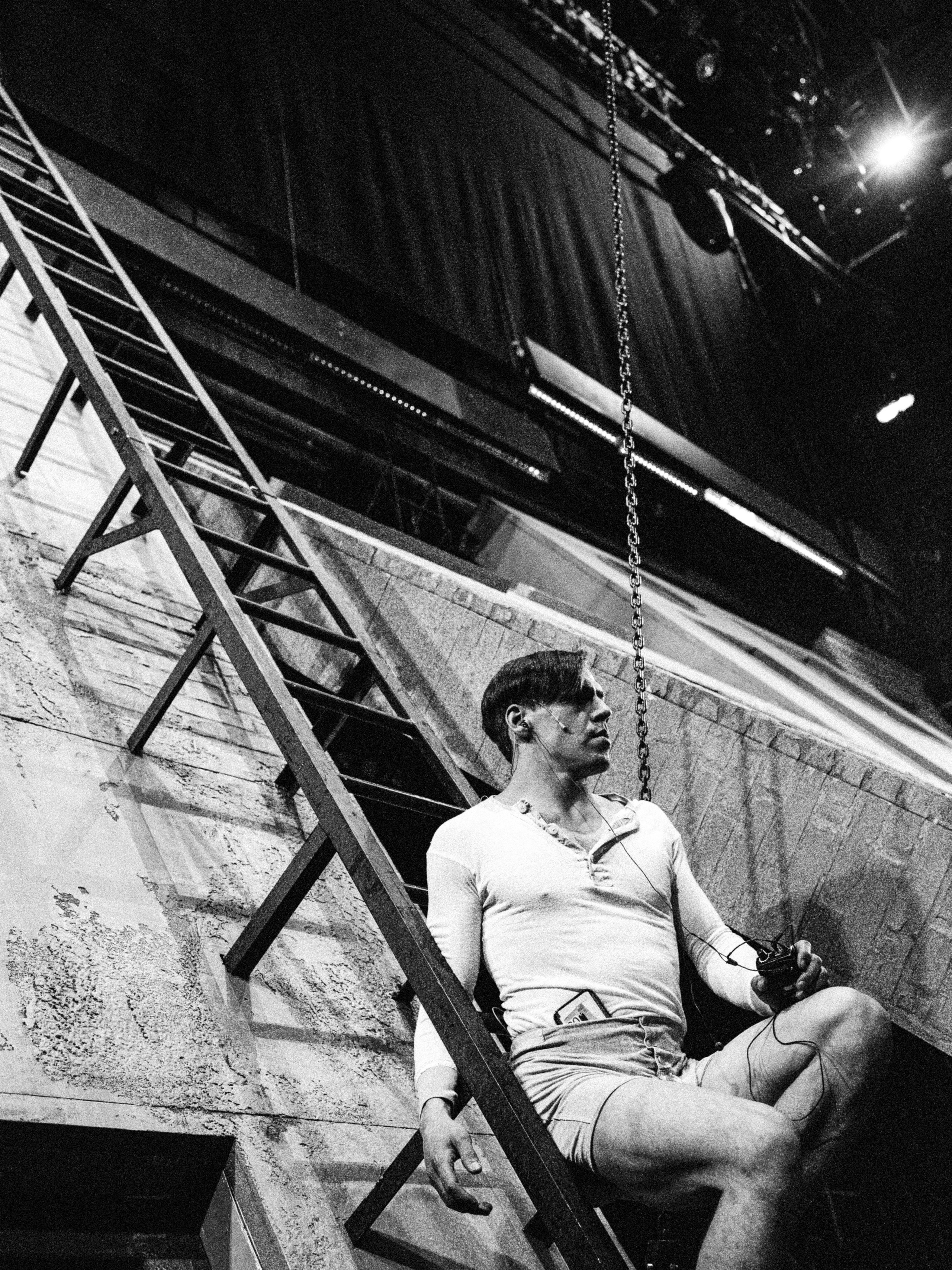 Theatre backstages. Portrait and backstage photographer Nina Crane