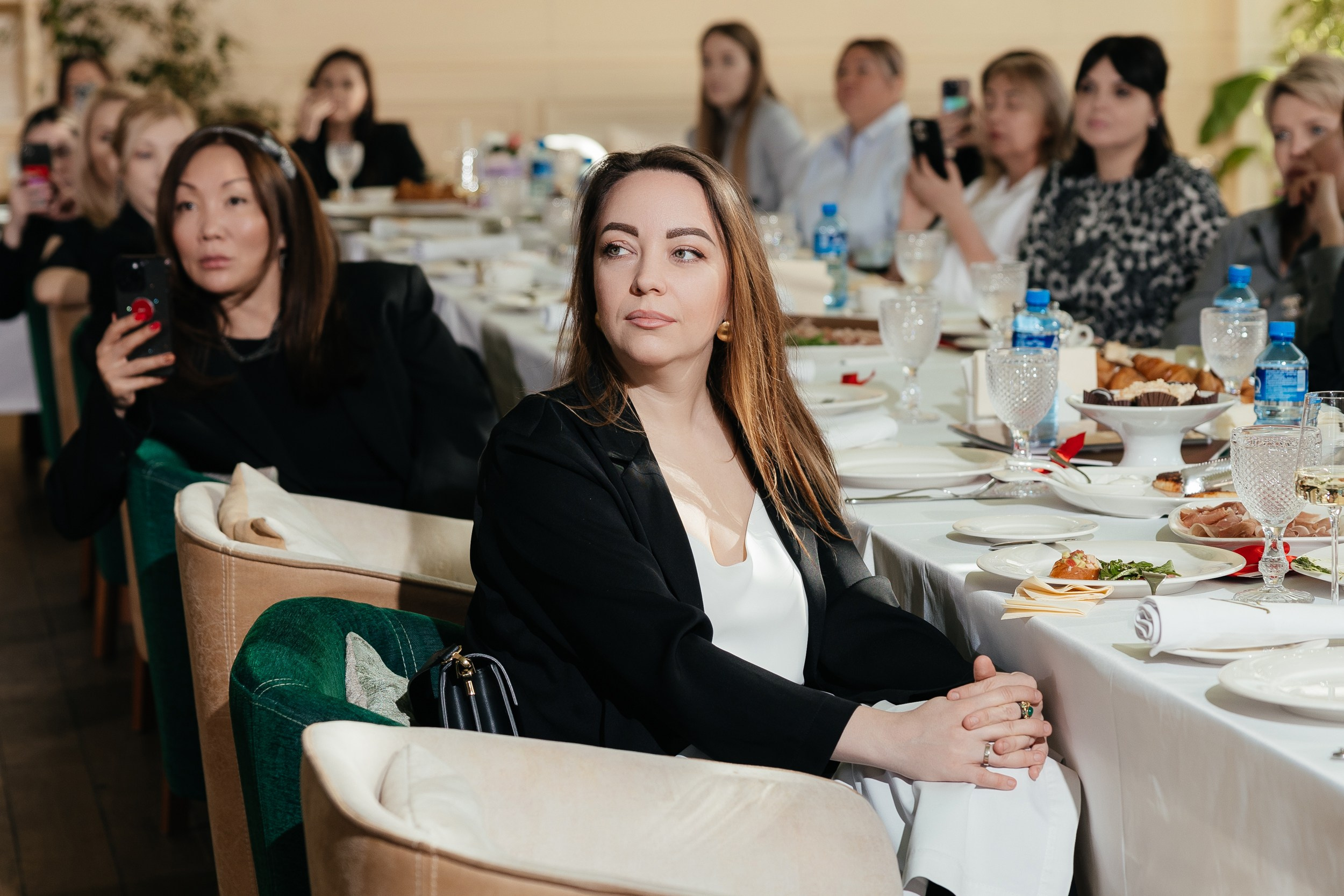 «Завтрак с Дорогим». Разговор об искусстве с Мариной Тевзадзе. Репортажный и свадебный фотограф в Краснодаре Владислав Рыжов