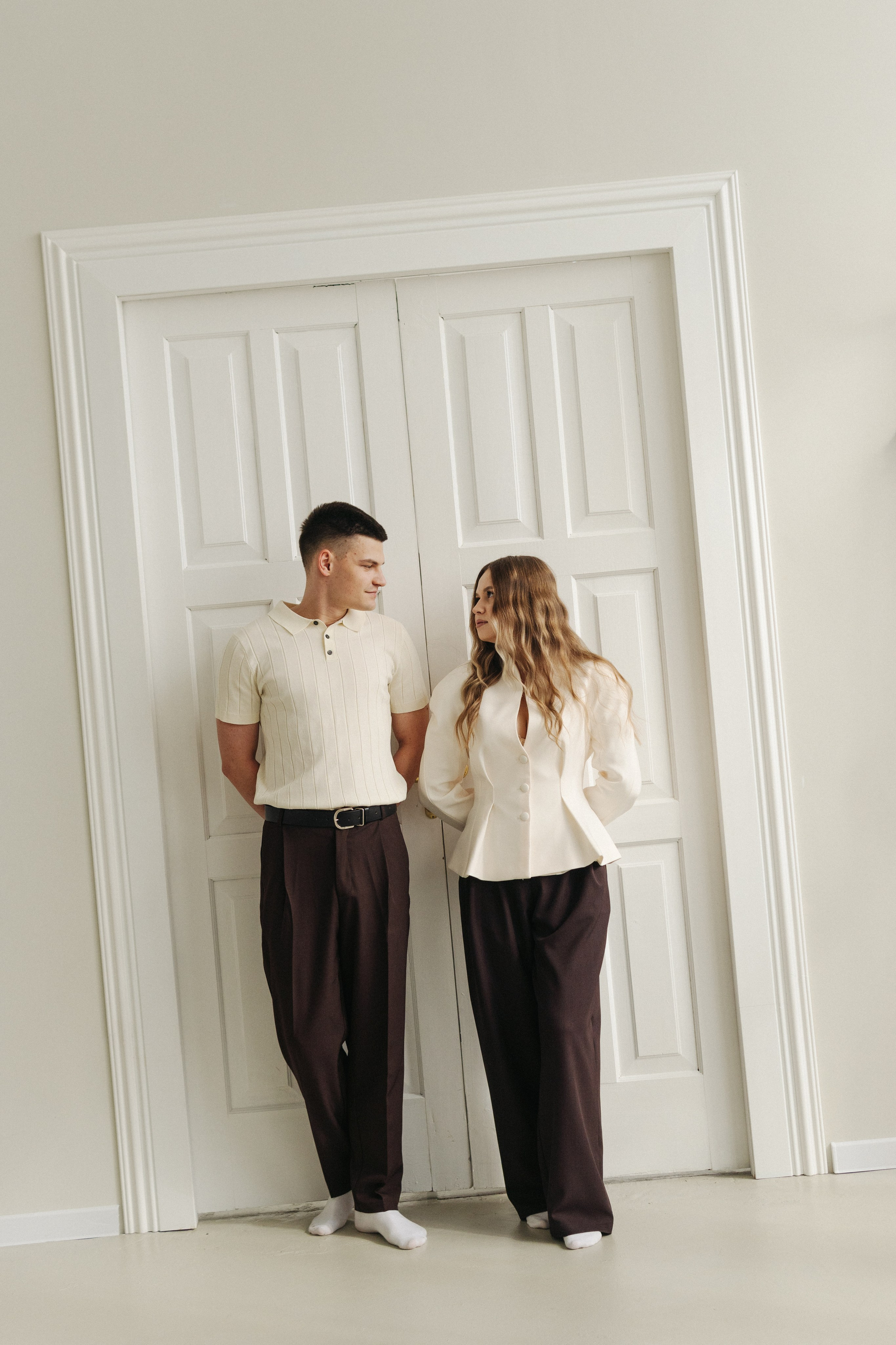 Danila & Olesya. Я — Алёна и я фотографирую красиво (е)