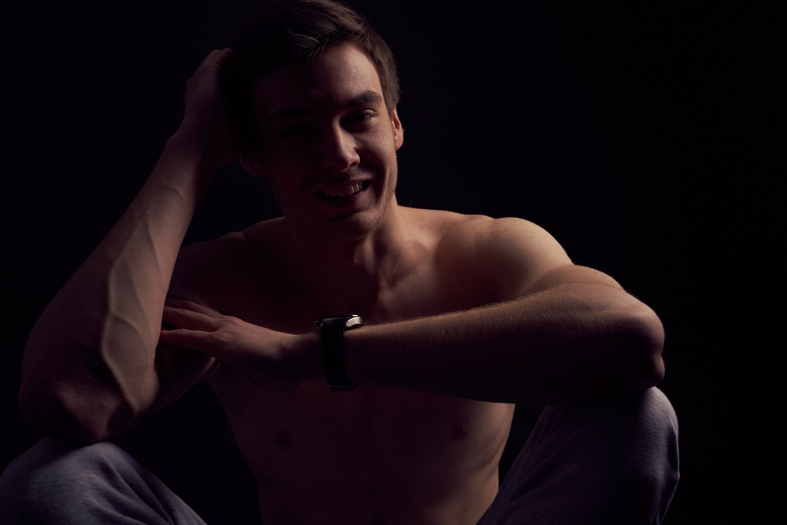 Роман. Фотограф Алматы, курс по Фотографии в Алматы. Дмитриева Наталья