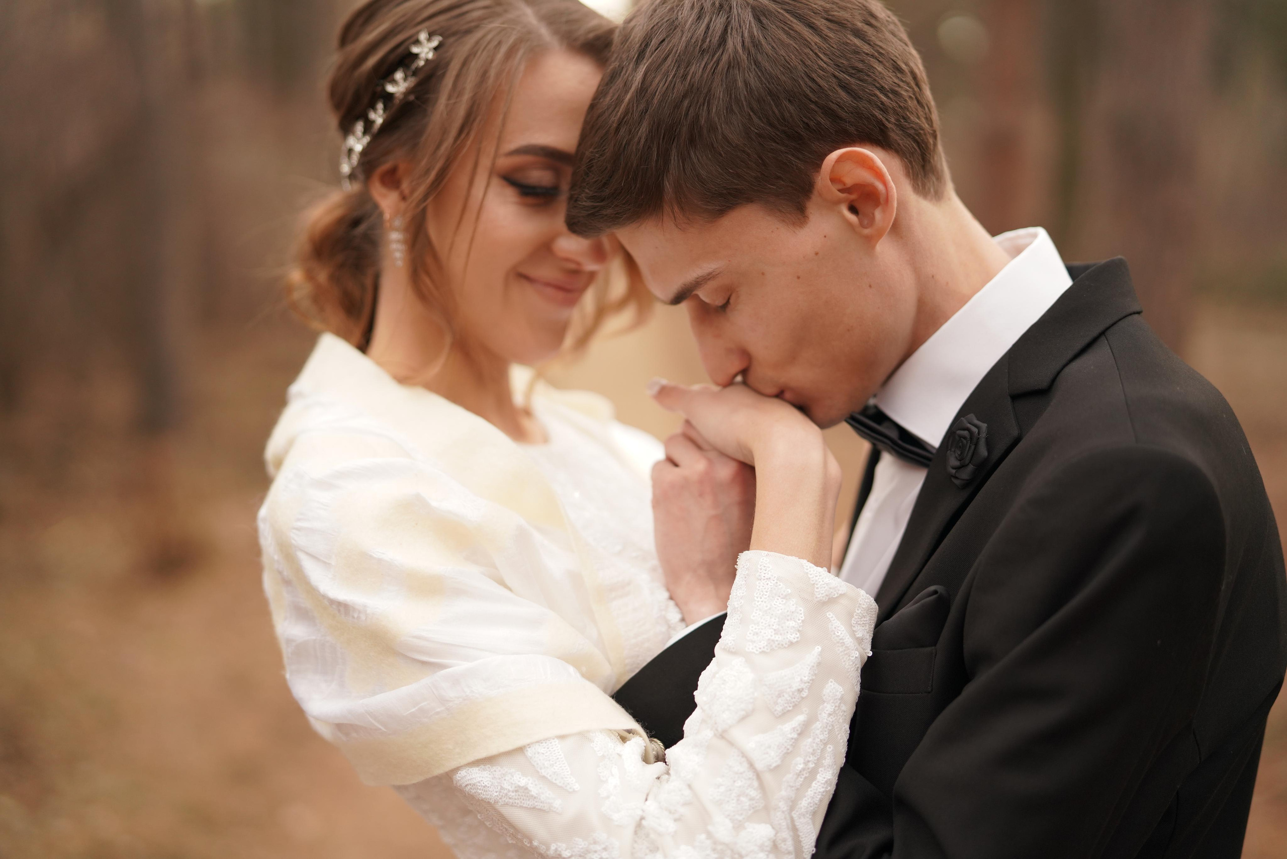 День свадьбы Асана и Виталии. Фотограф Алматы, курс по Фотографии в Алматы. Дмитриева Наталья