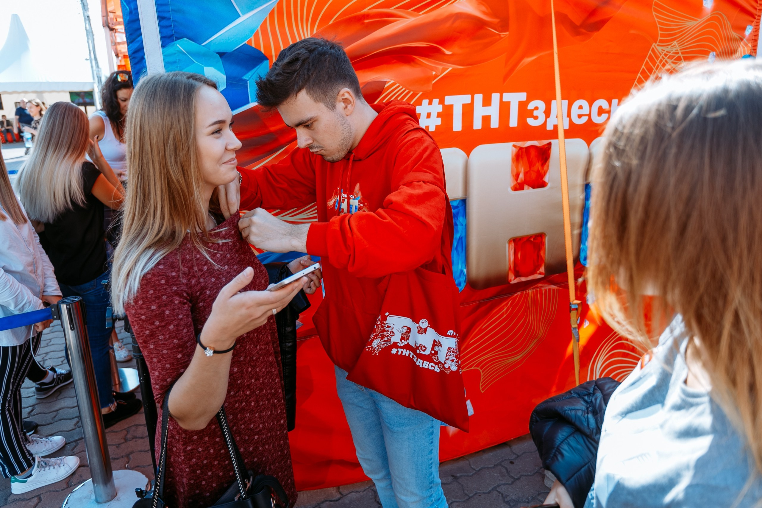 Попади на ТНТ @ Театральная площадь. Репортажный фотограф Максим Полянский. Москва, Санкт-Петербург, Красноярск