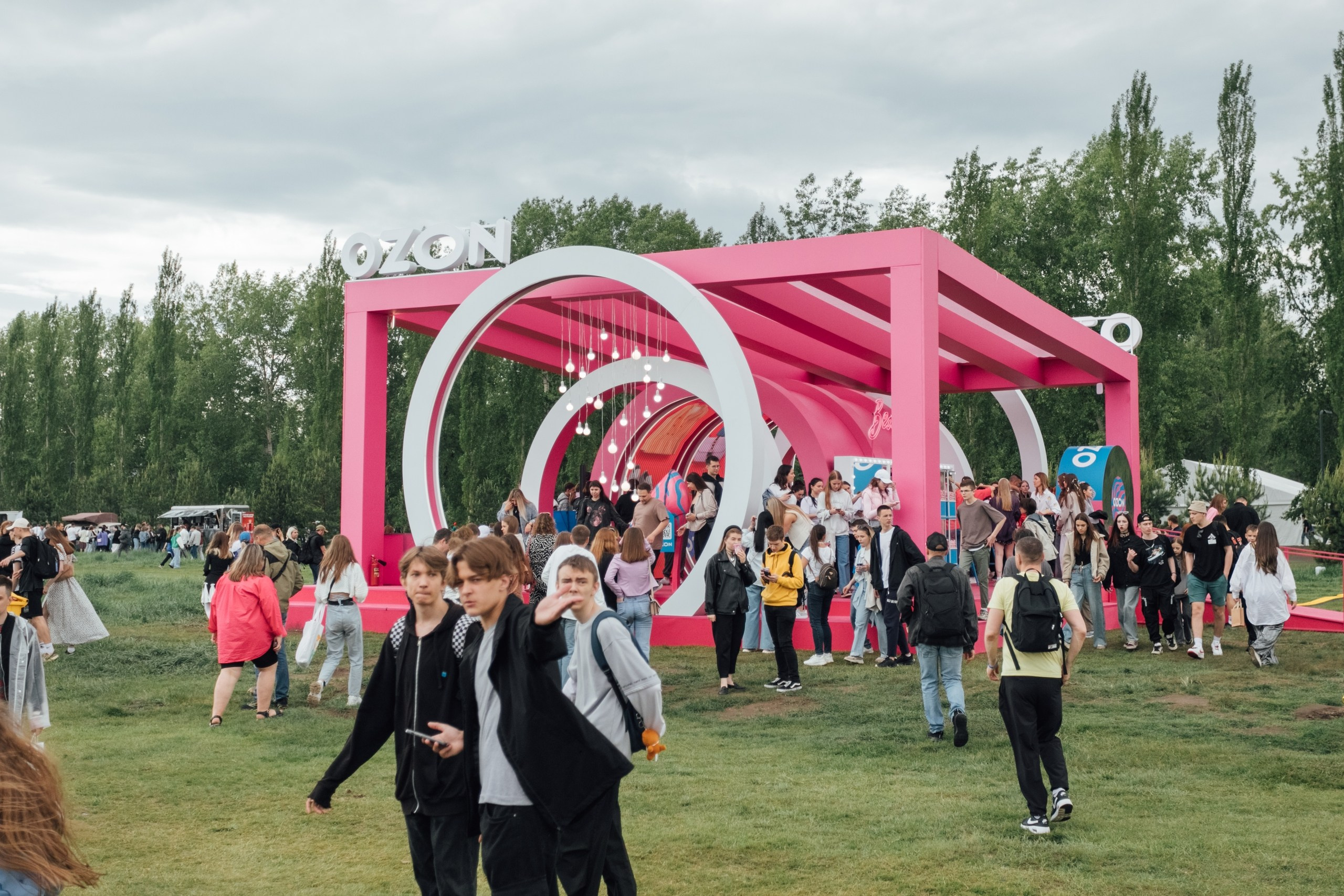 Vk Fest 2024 в Красноярске @ Остров Татышев. Репортажный фотограф Максим Полянский. Москва, Санкт-Петербург, Красноярск