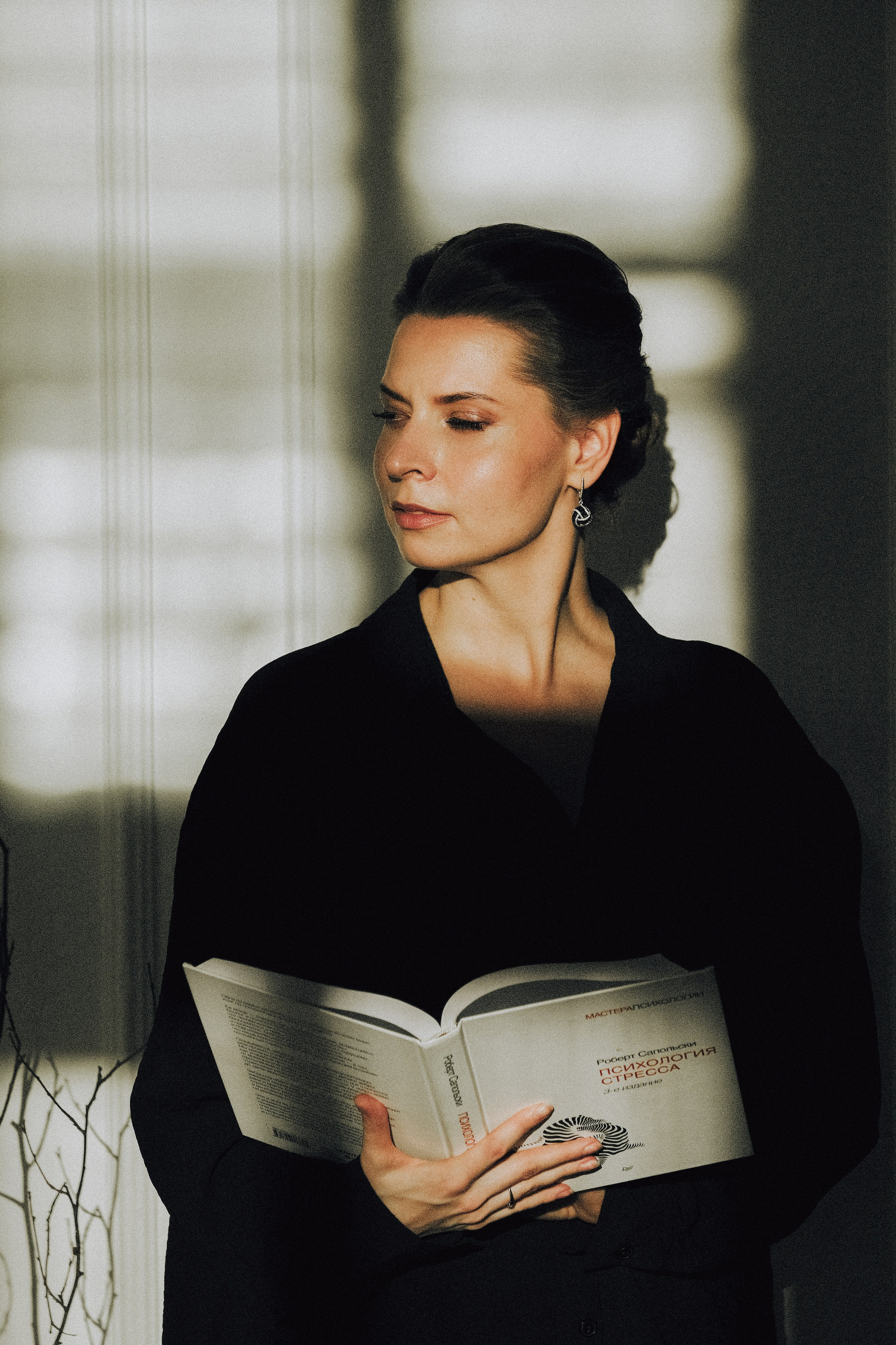 ФОТОСЕСИИЯ В СТУДИИ ДЛЯ ДЕВУШКИ ПСИХОЛОГА. Профессиональный фотограф, Санкт-Петербург — Виктория Богомолова