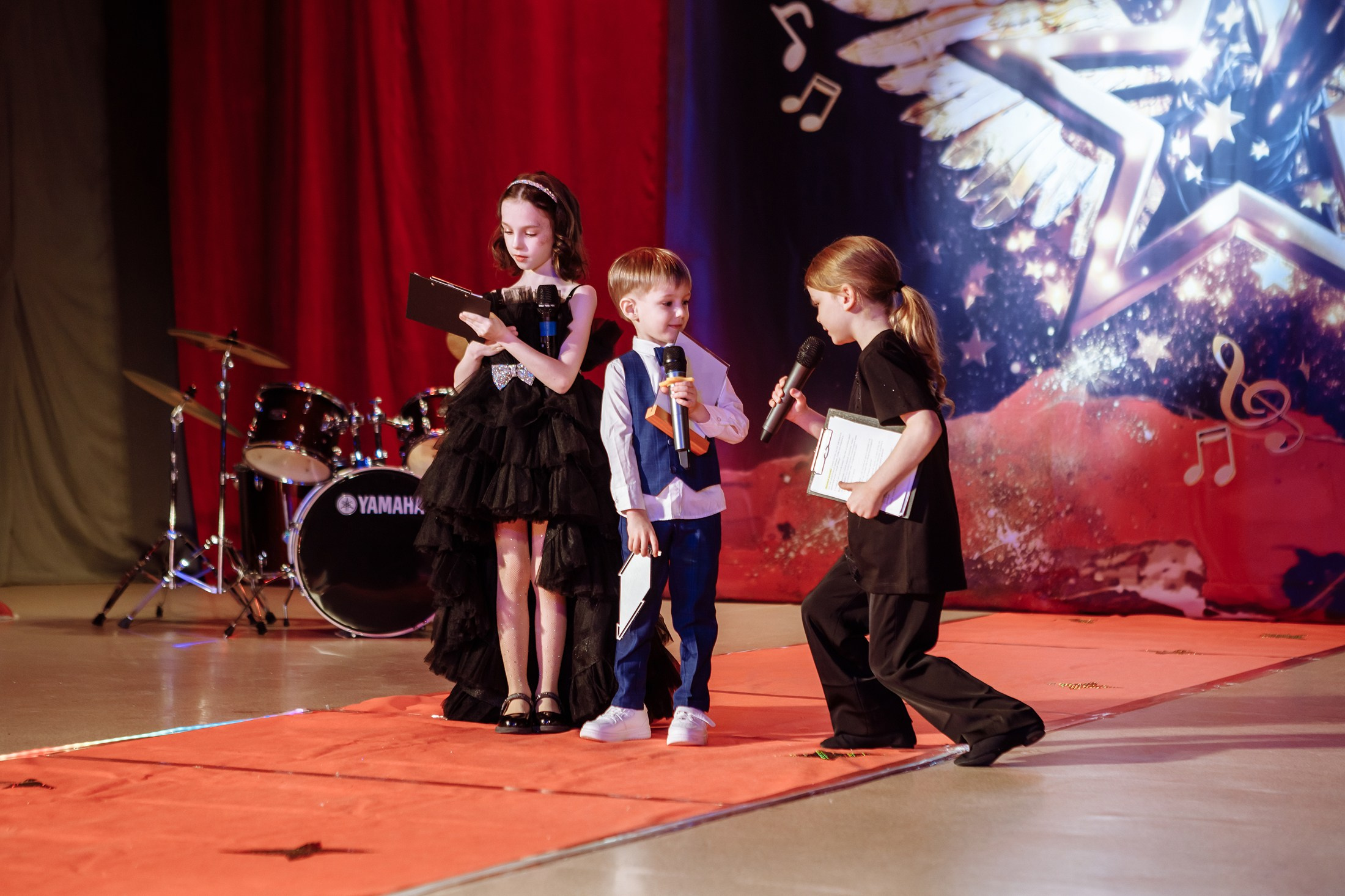 Музыкальная премия «Взлет». Фотографы в городе Волгограде — Людмила Агеева и Алексей Околелов