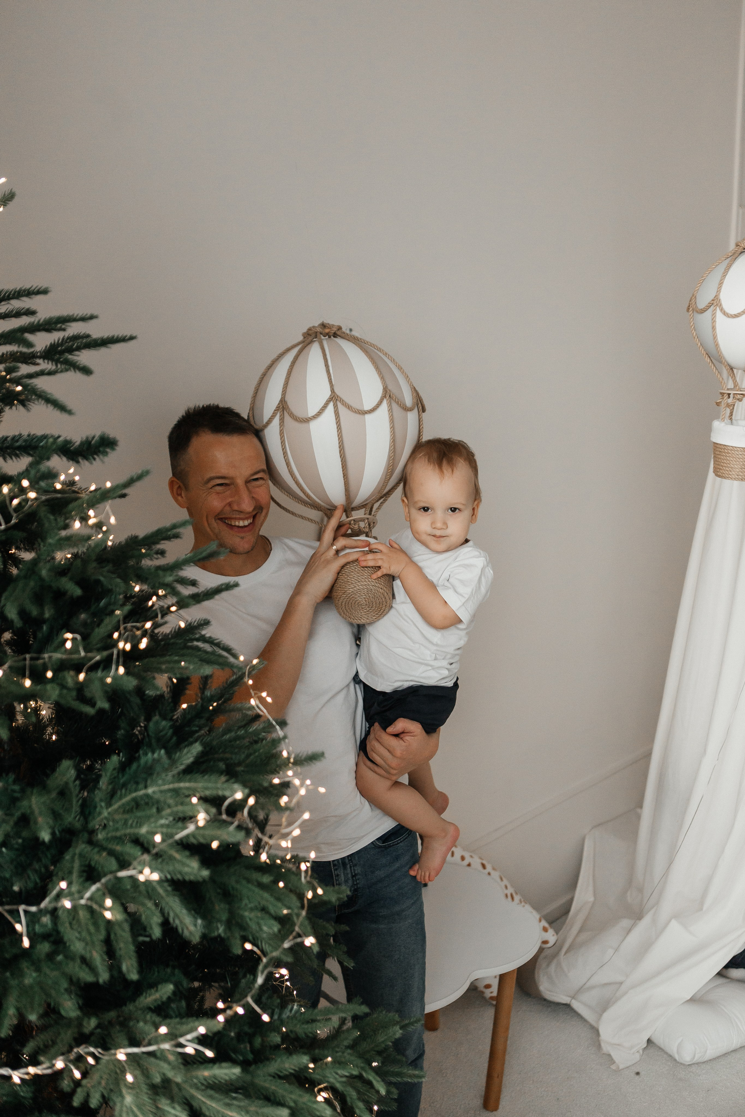 Юрий, Елена, Илья, Ярослав и Мелания. Накануне Нового года. Семейный фотограф в Калининграде Анастасия Юрина