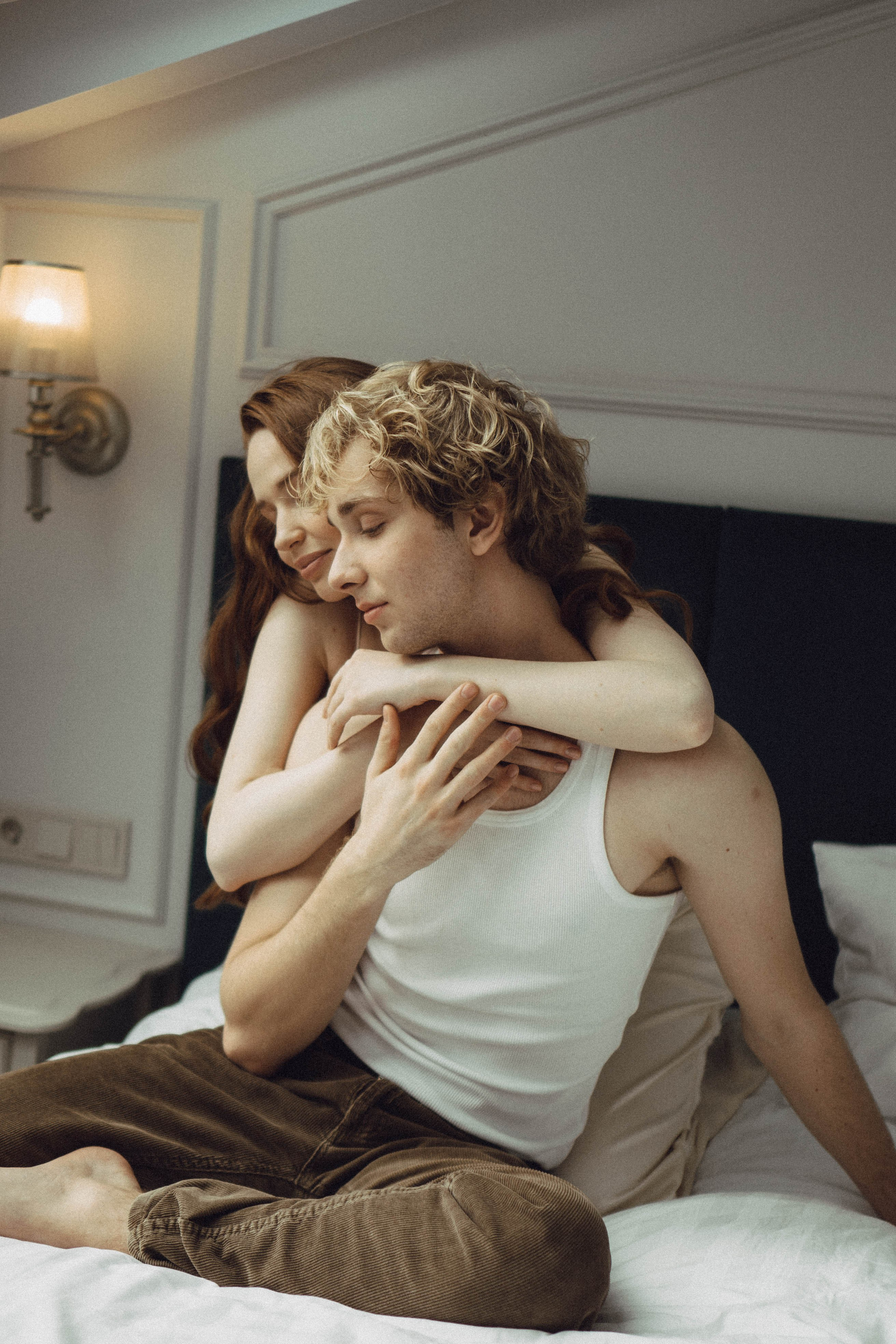 СВАДЕБНАЯ СЬЕМКА В ОТЕЛЕ. СБОРЫ ЖЕНИХА И НЕВЕСТЫ И ТАКЖЕ ТОР И ПОДГОТОВКА К ПРОГУЛКЕ. Профессиональный фотограф, Санкт-Петербург — Виктория Богомолова