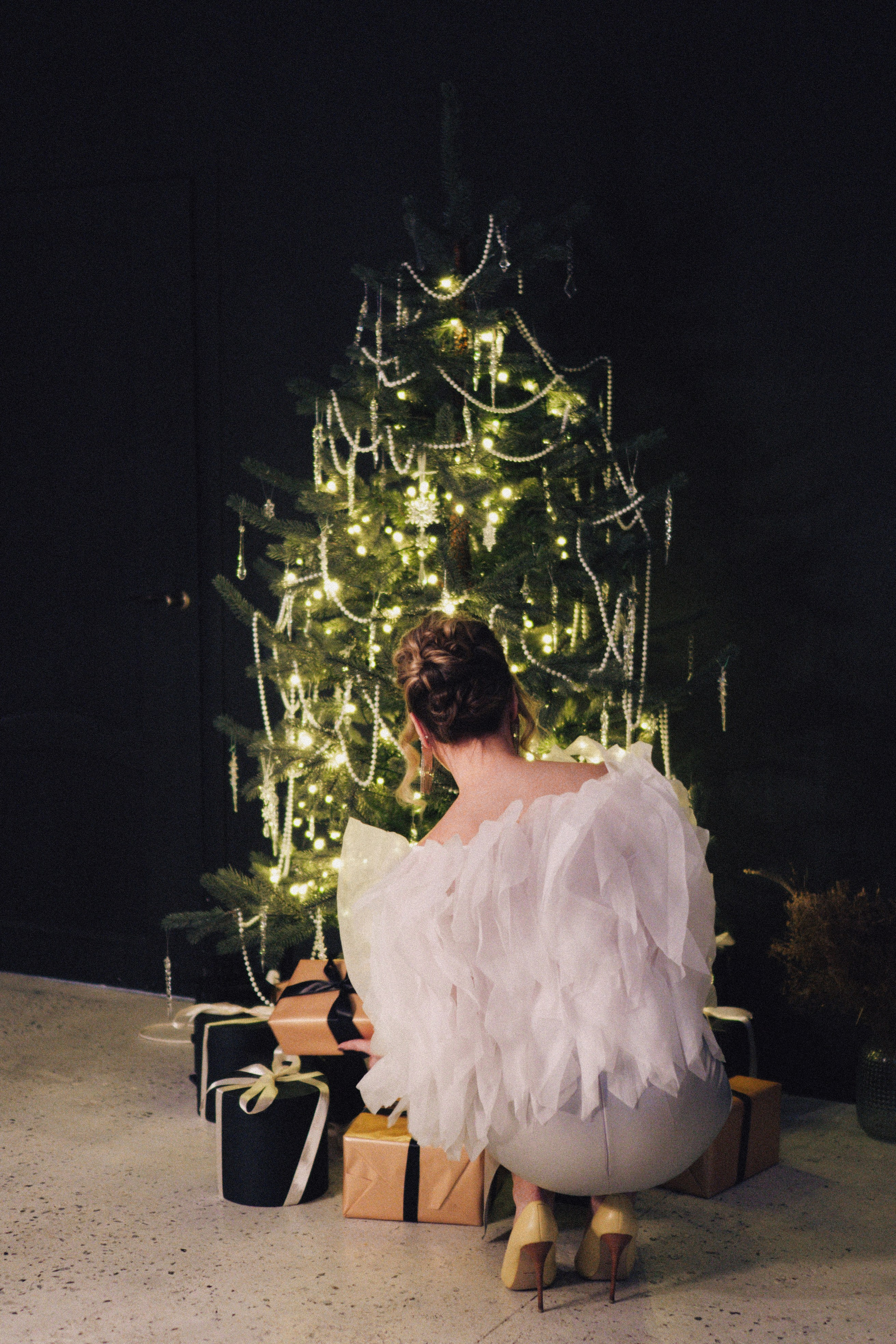 НОВОГОДНЯЯ ФОТОСЕСИИЯ В СТУДИИ ДЛЯ ДЕВУШКИ И ПРОГУЛКА ПО ЧЕРНЫШЕВСКОЙ. Профессиональный фотограф, Санкт-Петербург — Виктория Богомолова