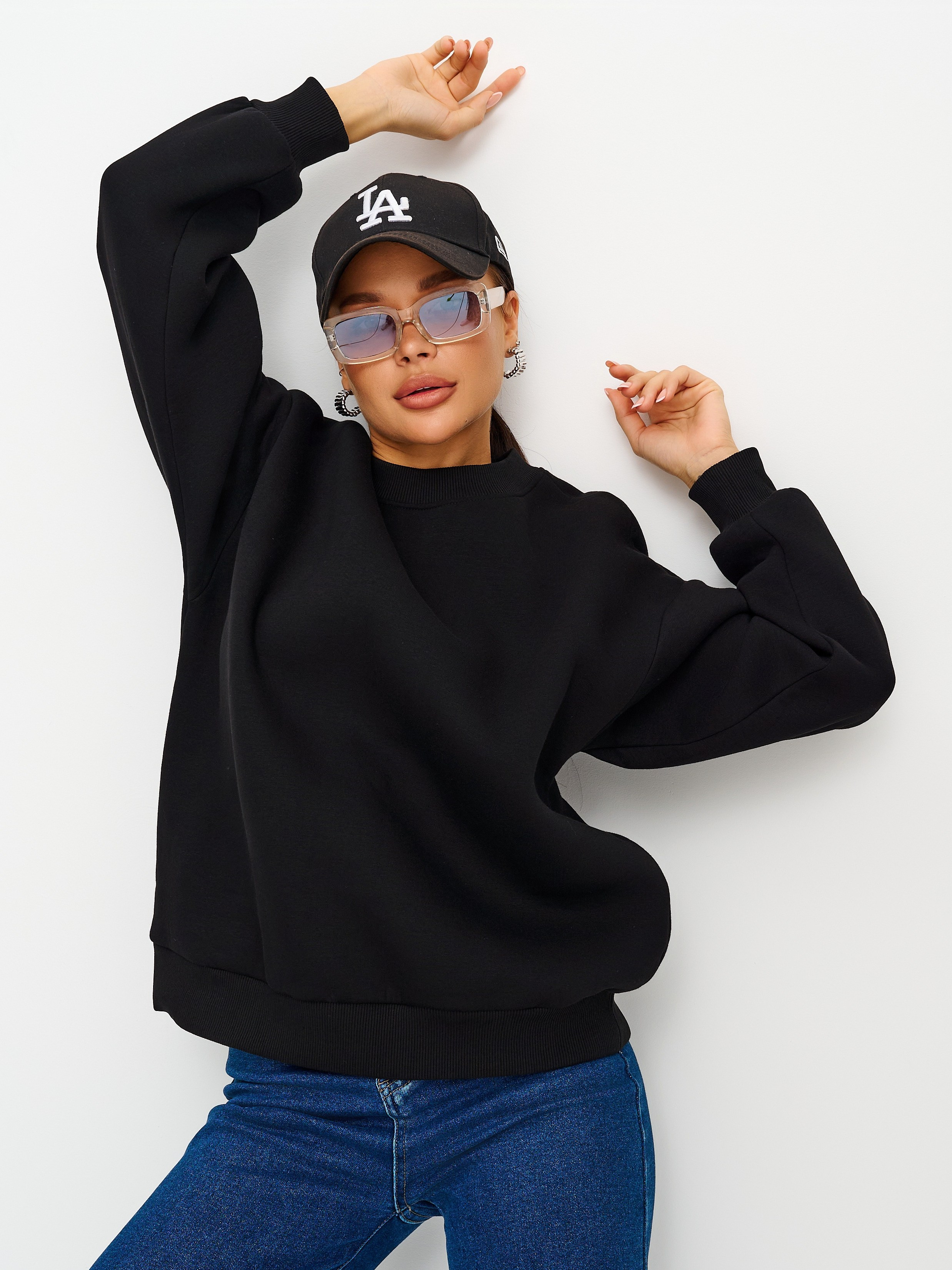 Каталоги на белом фоне. Лучший фотограф для брендов в Москве, съемки для маркетплейсов