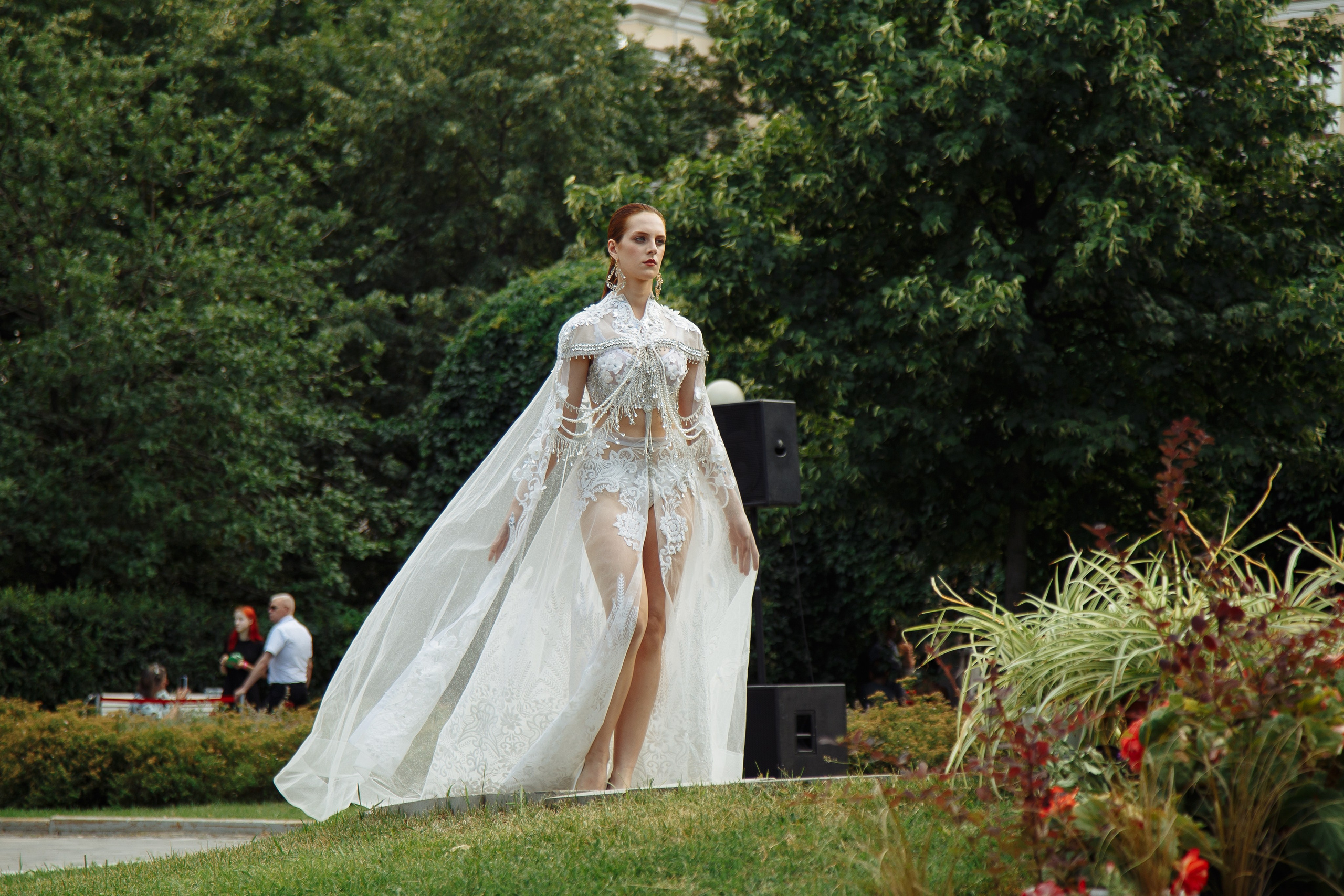 Зеленый подиум. Свадебный Семейный Репортажный фотограф в Москве