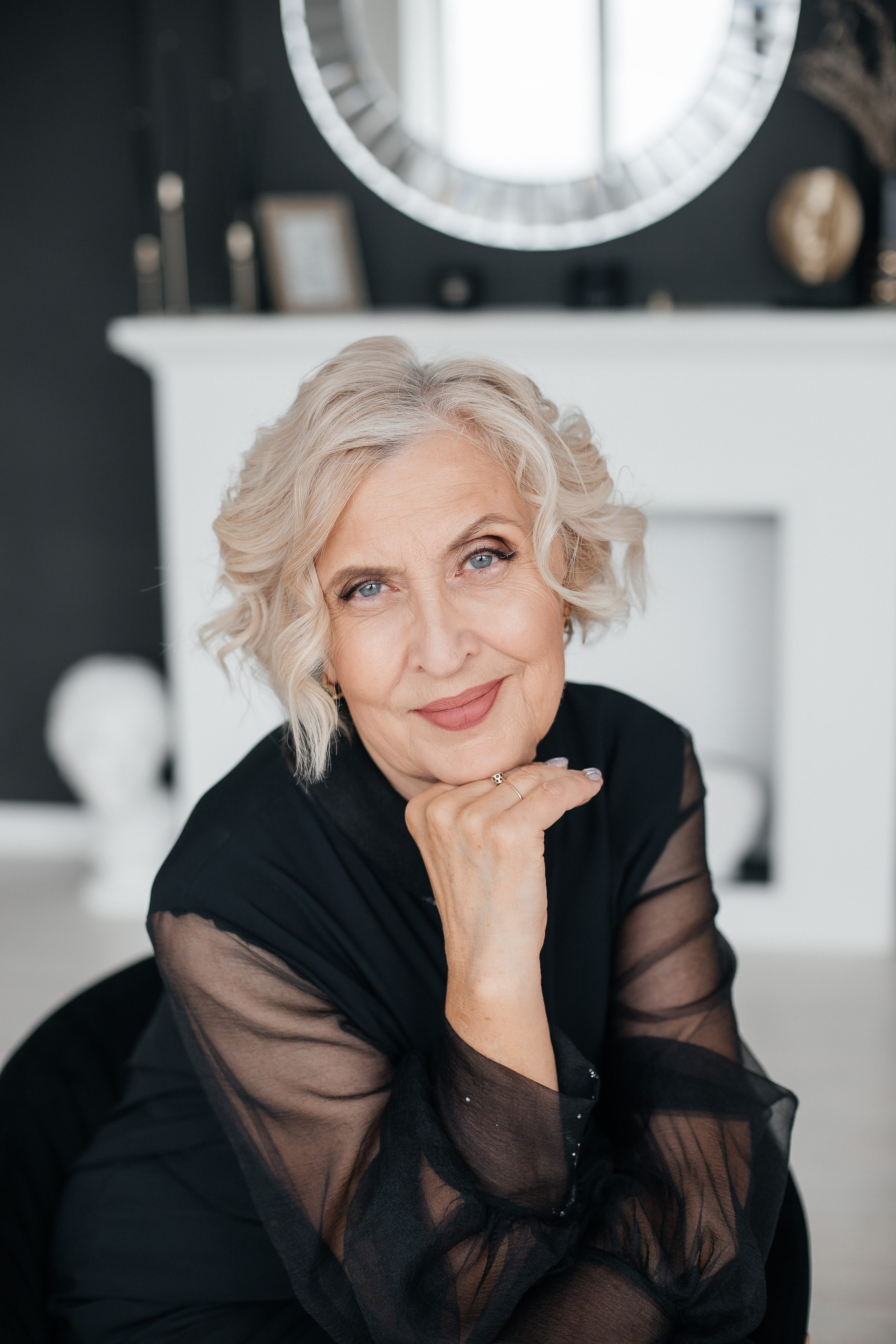 Классический портрет возрастной. Креативный и женский Фотограф Омске Наталья Лебедева