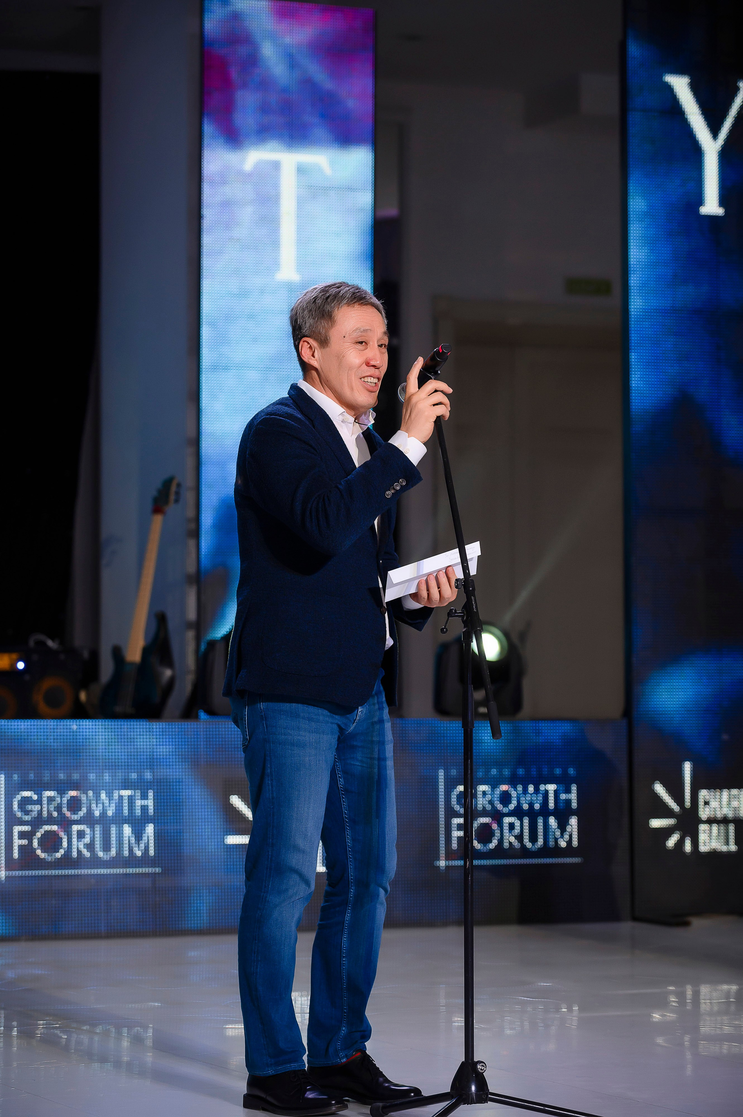 Charity ball 2024. Интерьерный и репортажный фотограф в Алматы