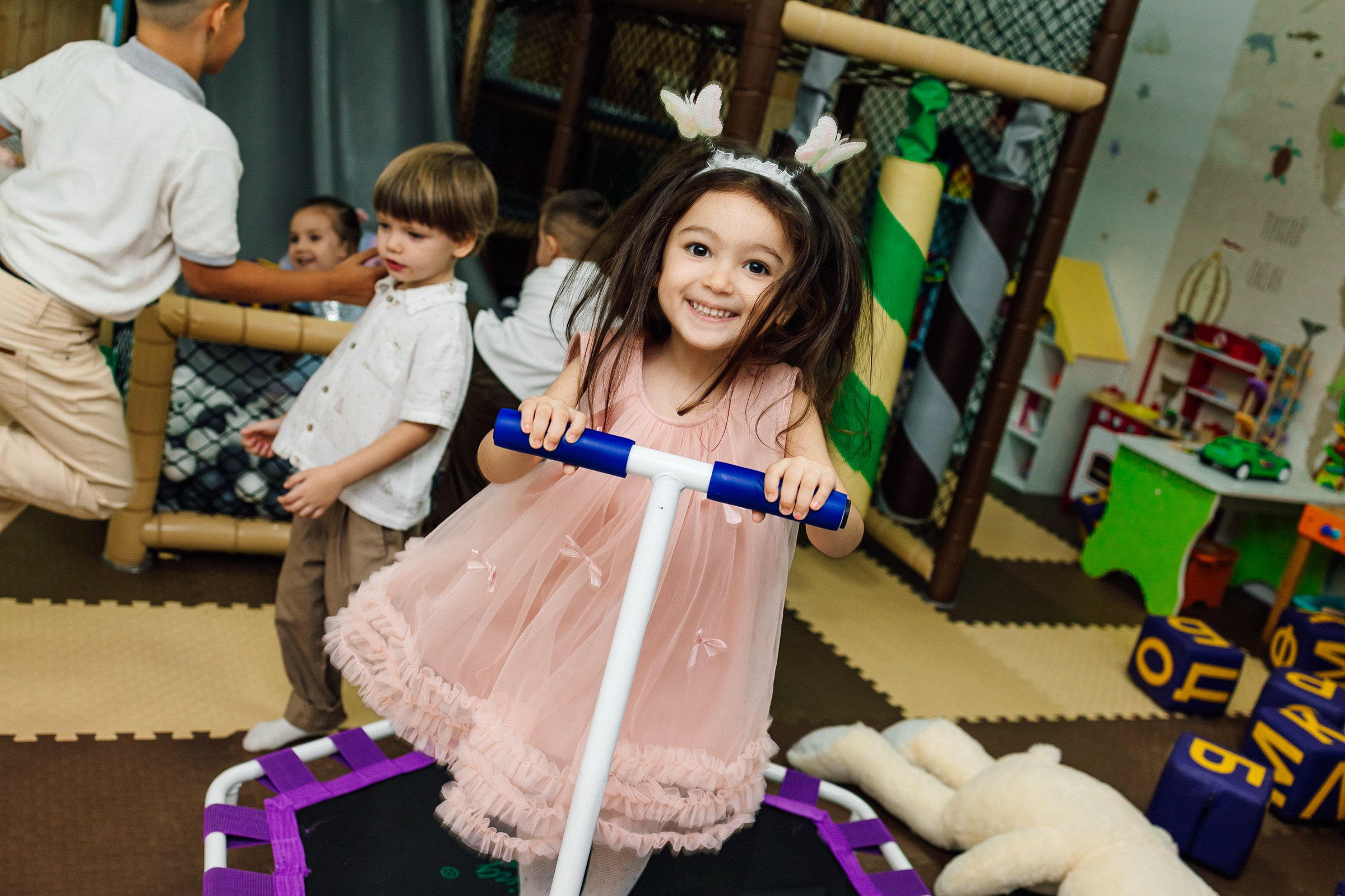 Эмилии 1 год. Семейный фотограф в Волгодонске Краченцева Анна