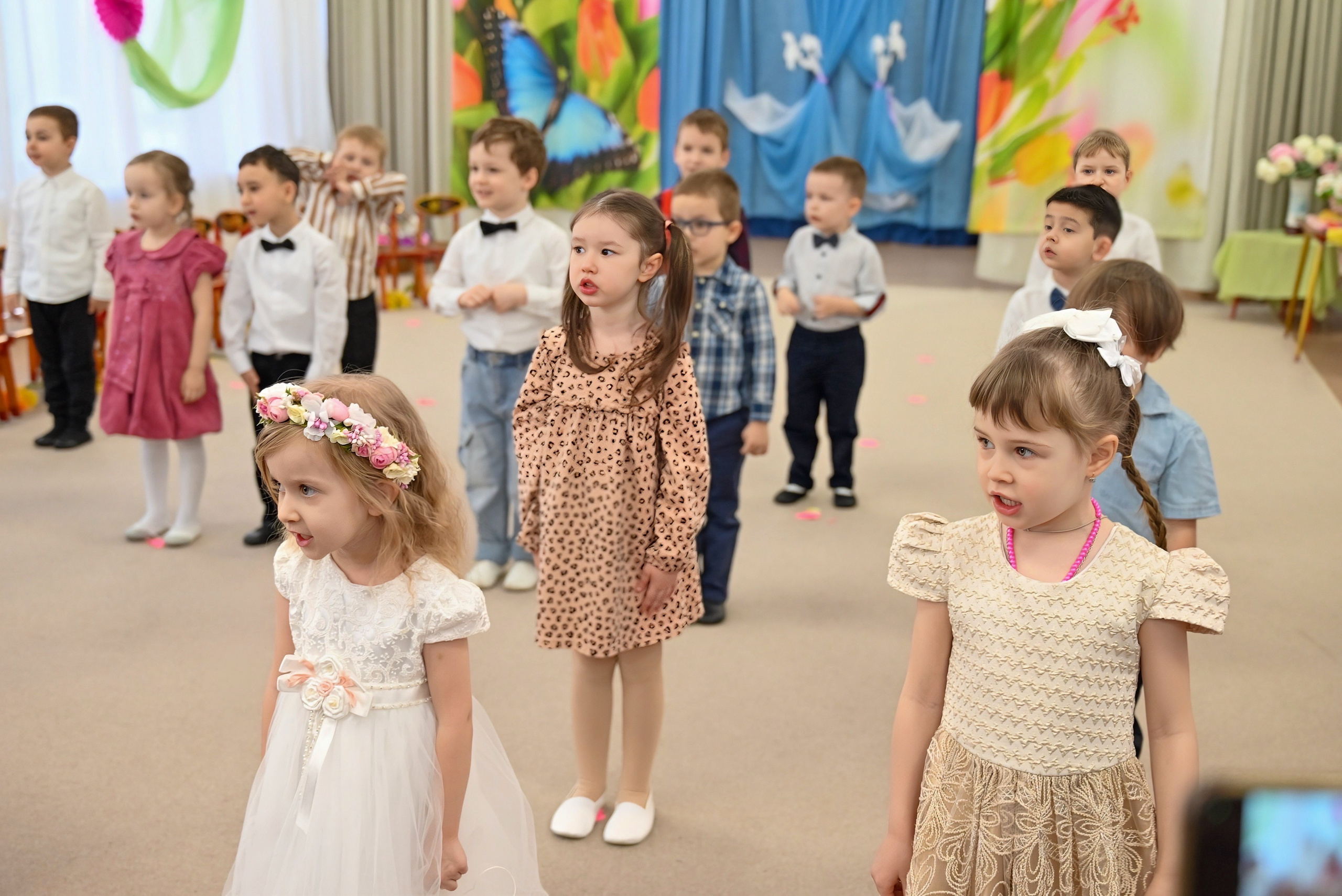 Праздник в группе «Дружная семейка». Семейный и детский фотограф Москва