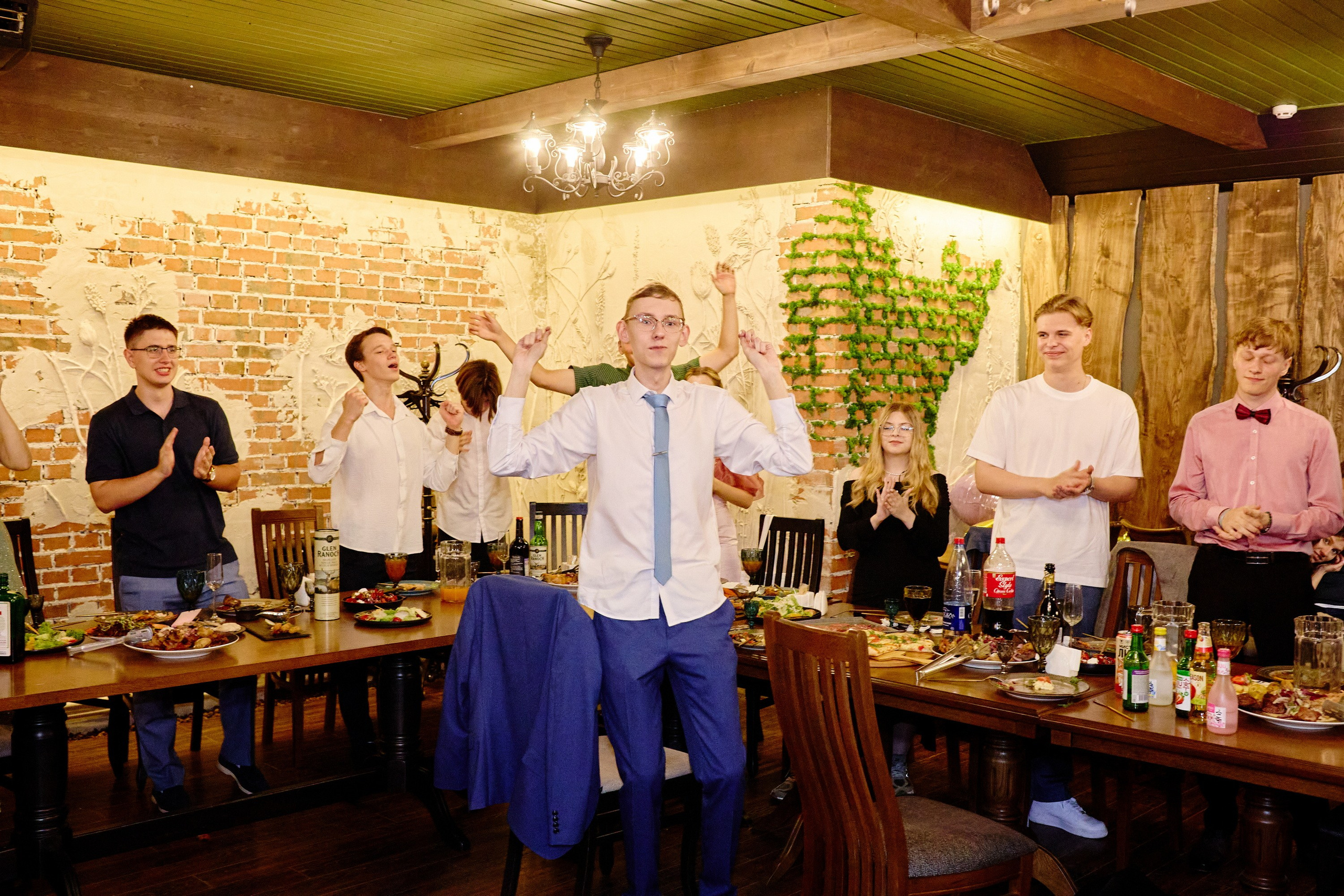 Выпускной 35 Сош. Фотограф Выпускные альбомы Таганрог Сергей Коробченко