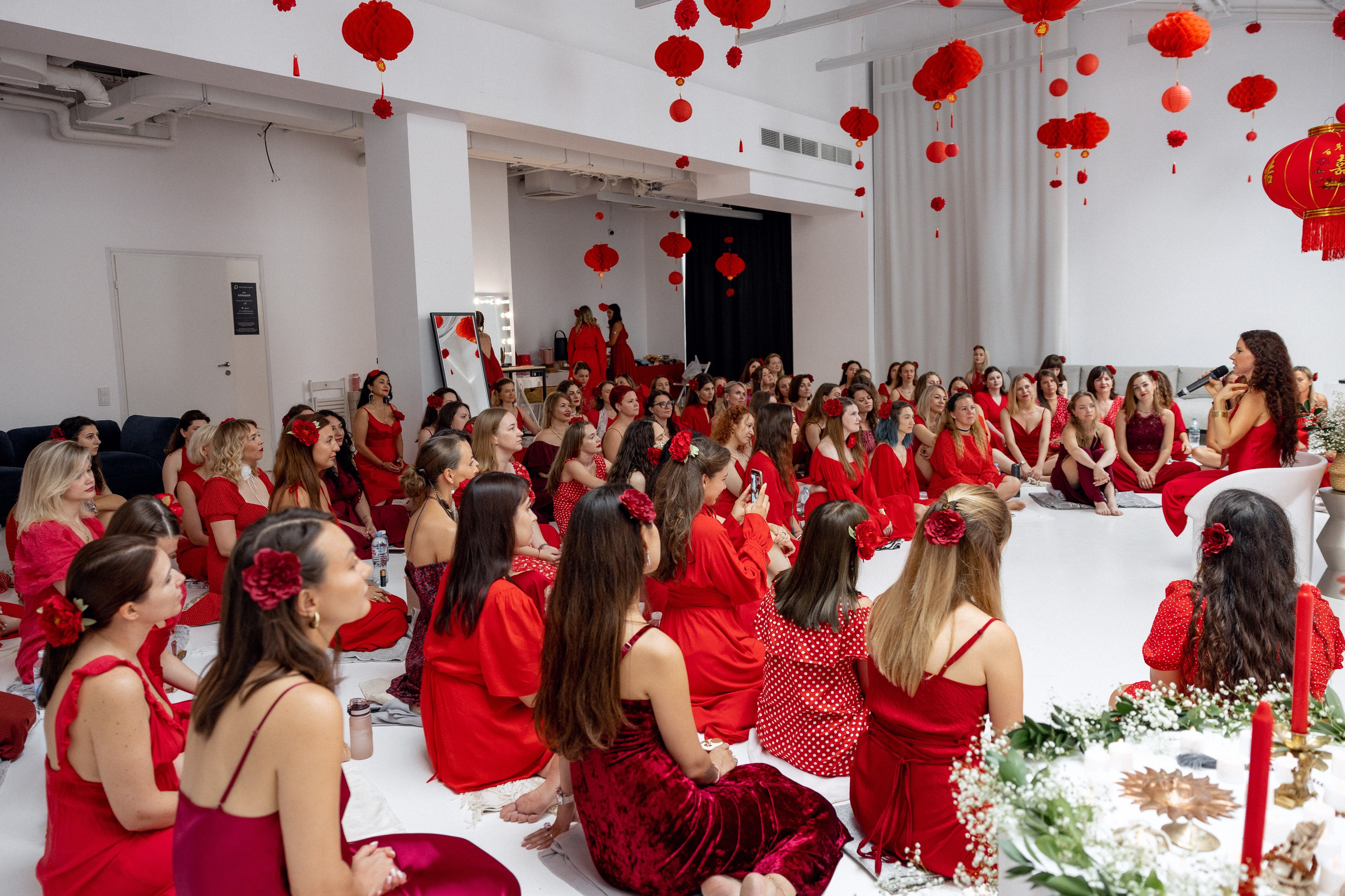 Женский круг «Прикоснись». Дарья Бухреева — фотограф, видеограф и фототерапевт. Москва и мир