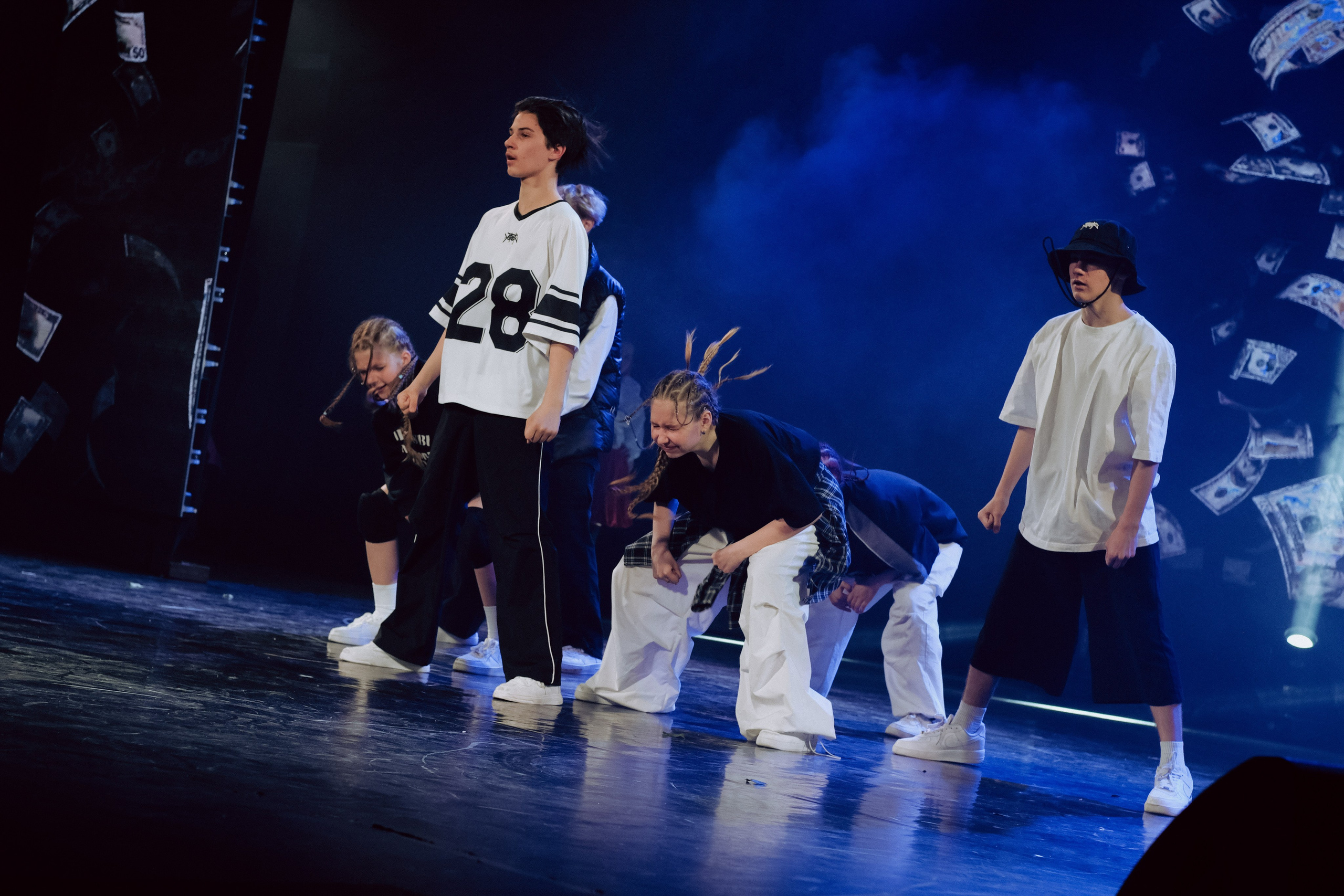 RIZE ОТЧЕТНЫЙ КОНЦЕРТ. ГЛАВНАЯ