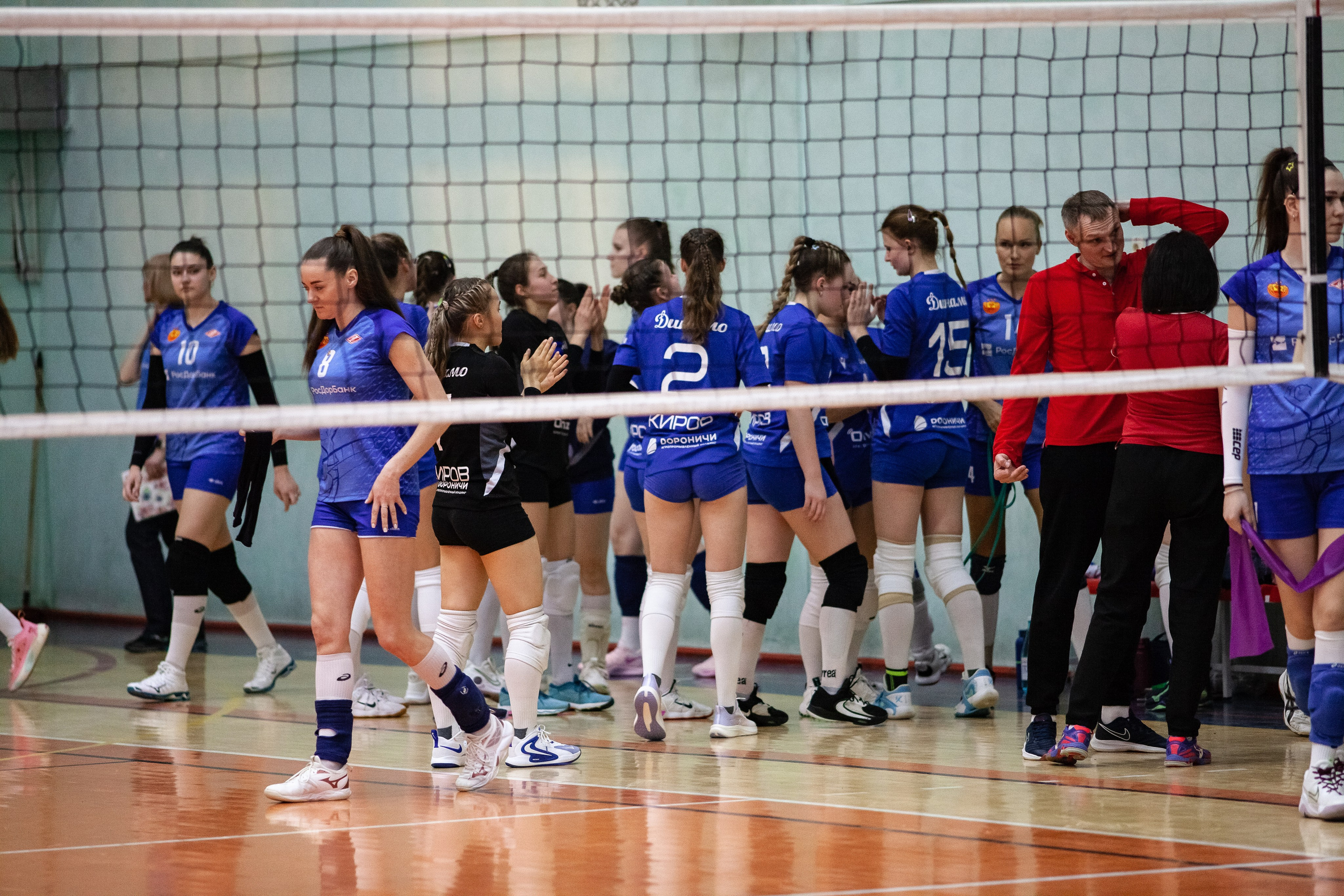 Искра (Самара) — Динамо (Киров). Фотография