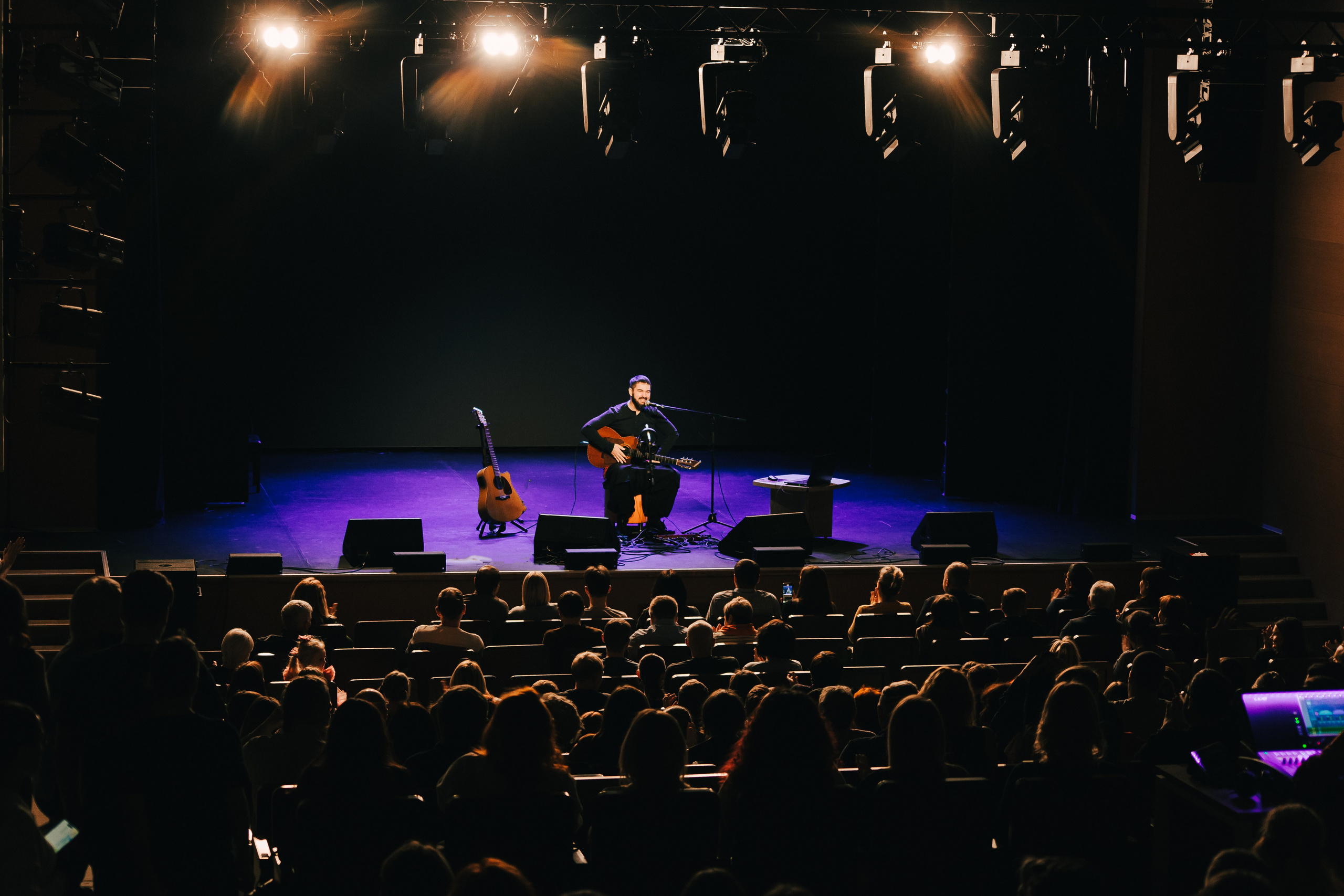 Концерт Виталий Будяк / Челябинск 15.11.24. Фотограф в Челябинске Ополихина Анна