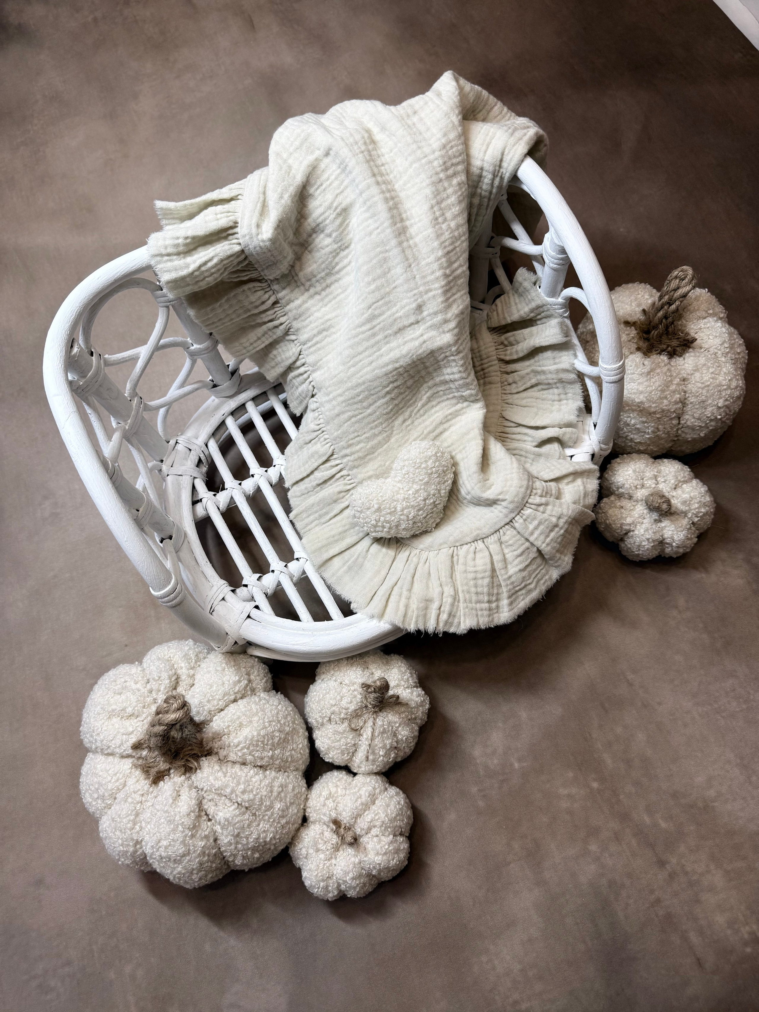 Реквизит для съёмки. Фотограф новорожденных в Воронеже Ираида Новикова