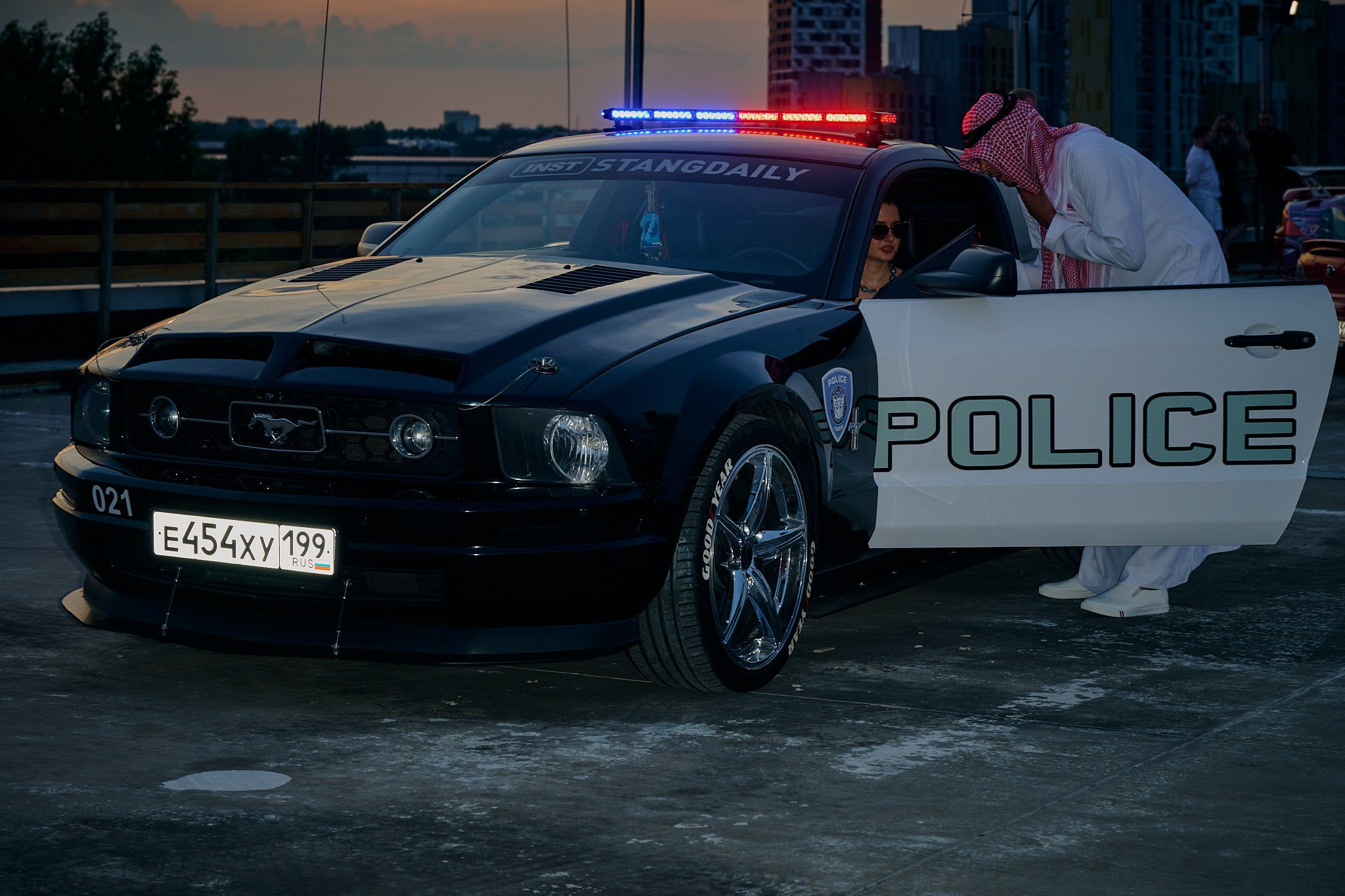 Тюнинг-Арт-Музей. Встреча на РЖД Арене. Фотограф Роман Адлер