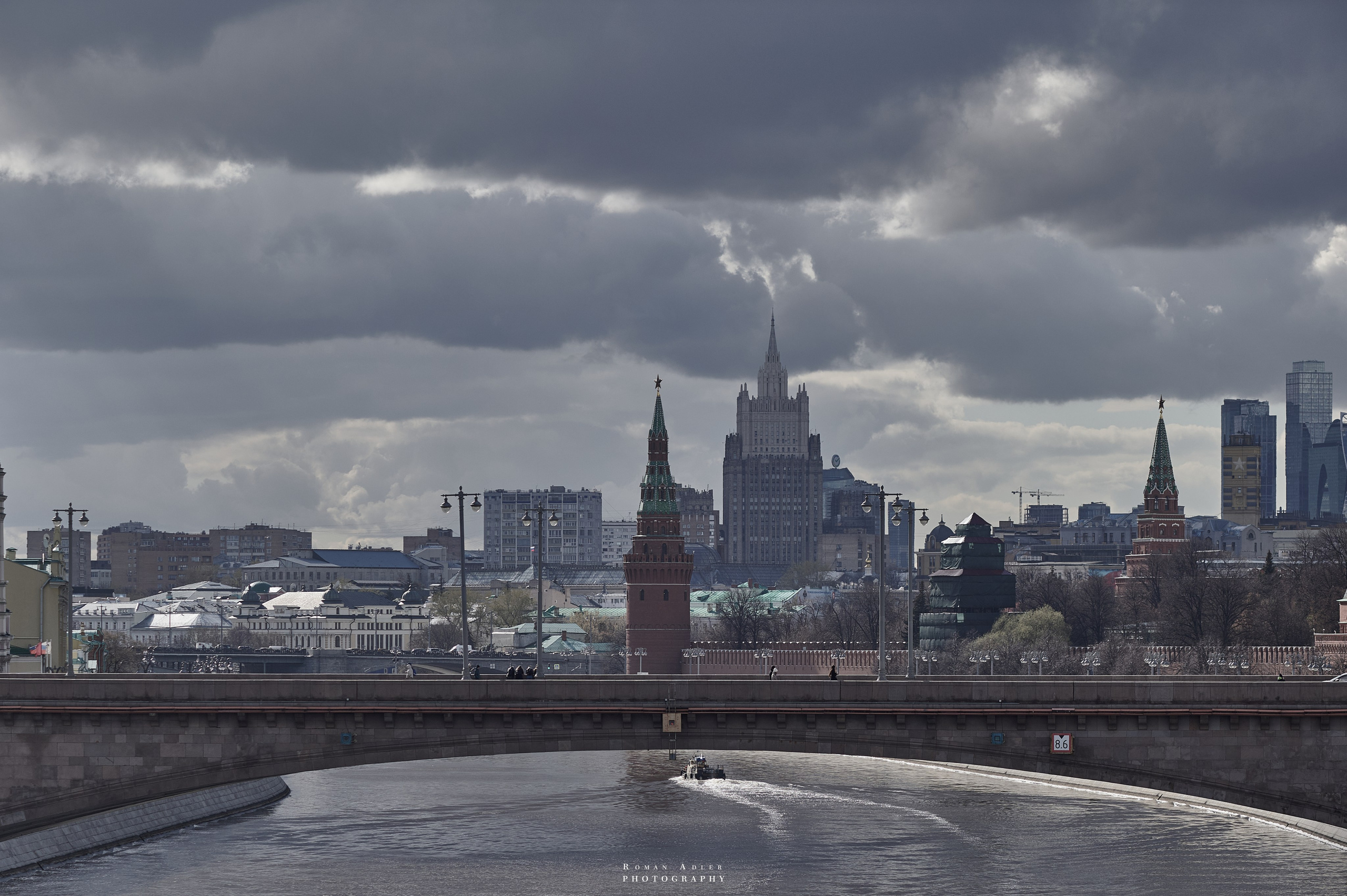 Москва. Апрель 2026. Фотограф Роман Адлер