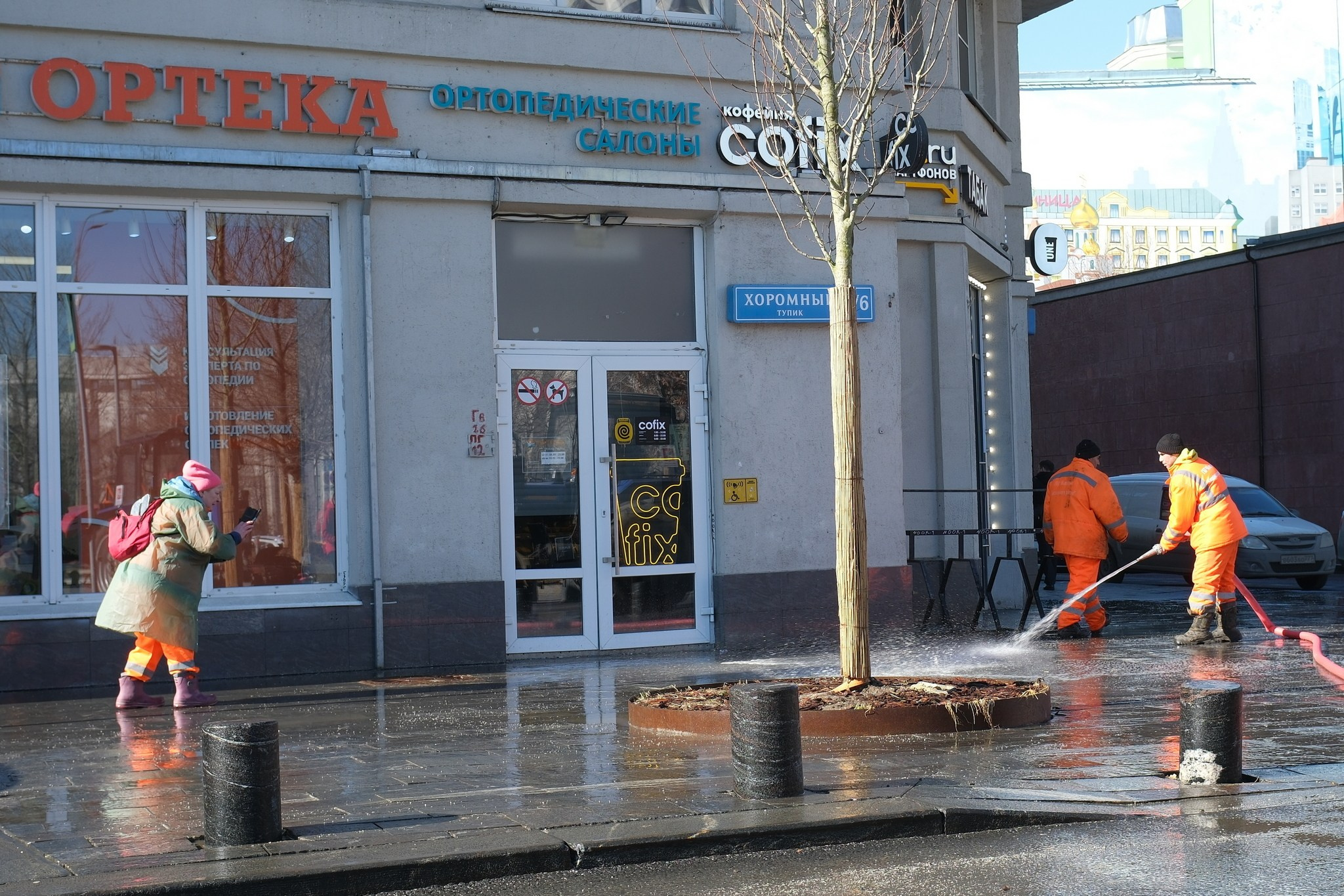 Улица, люди, жизнь…