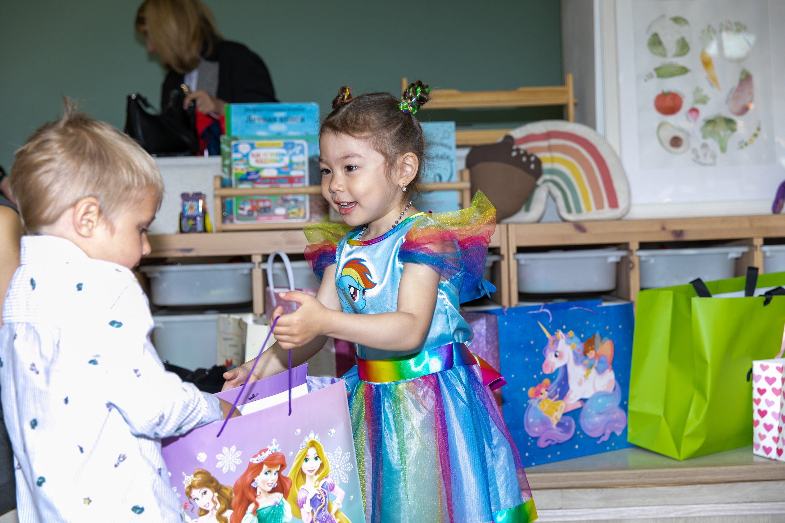 День рождение Русланы 4 г. Школьный и детский фотограф в Южно-Сахалинске Анастасия Лескова