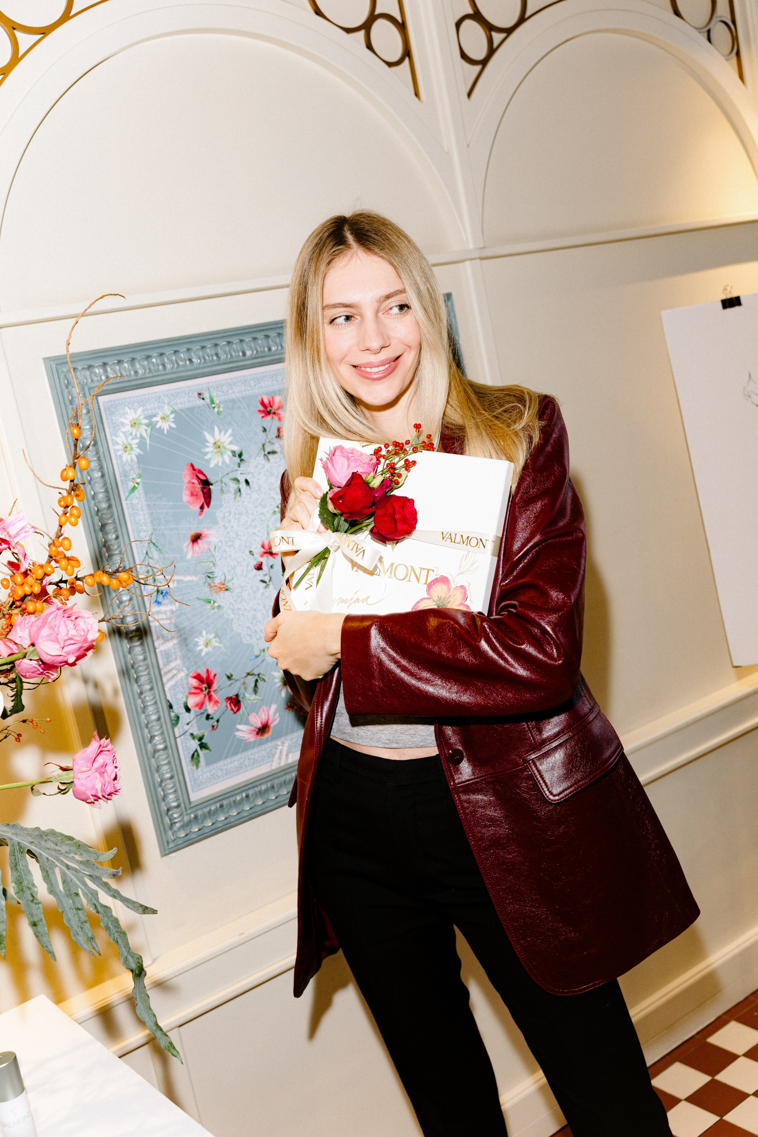 For VALMONT. Костя Жуков — фотограф в Москве