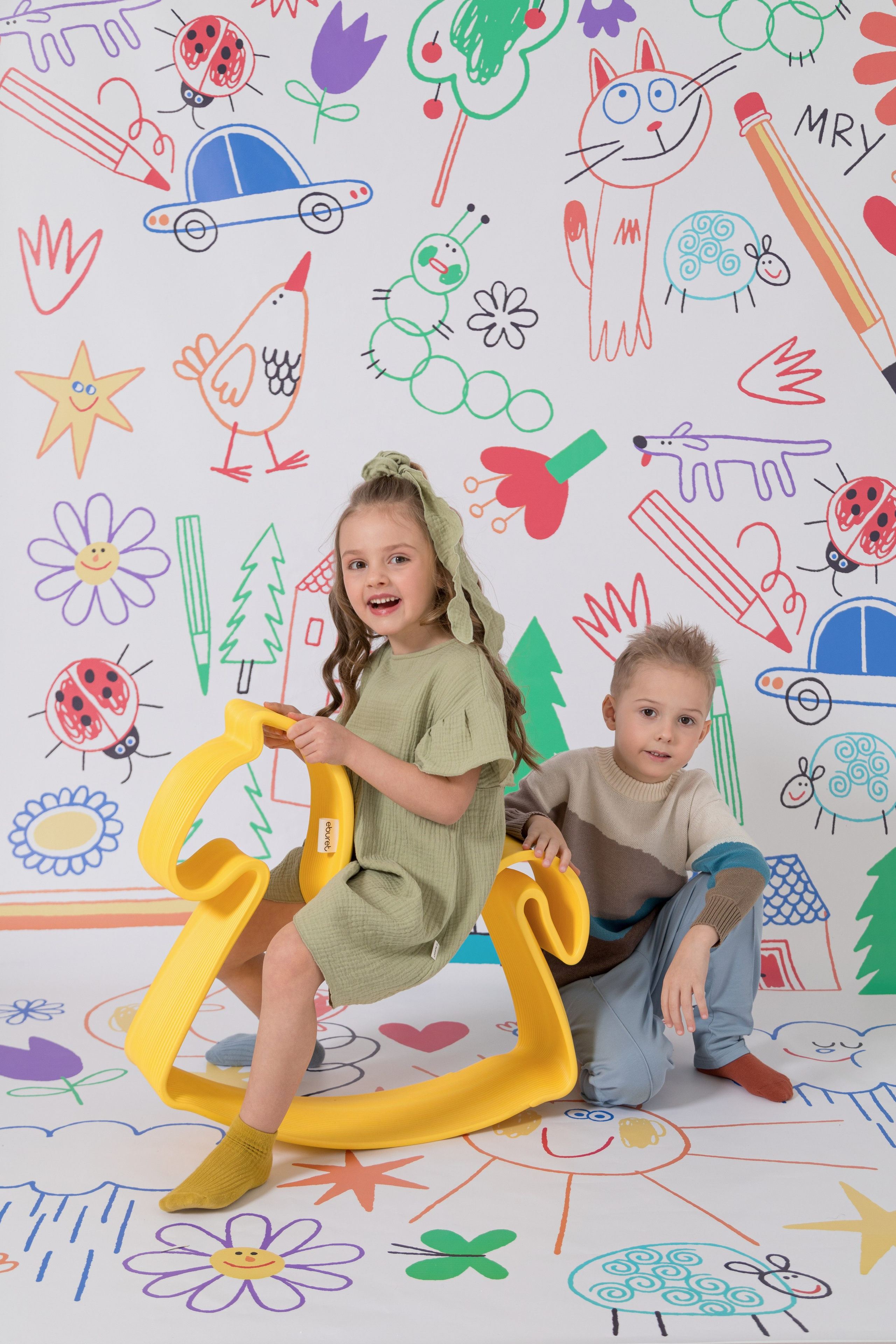 Имиджевая и каталожная съёмка для бренда детских пазлов. Детский и контент фотограф Надя Волкова Санкт-Петербург