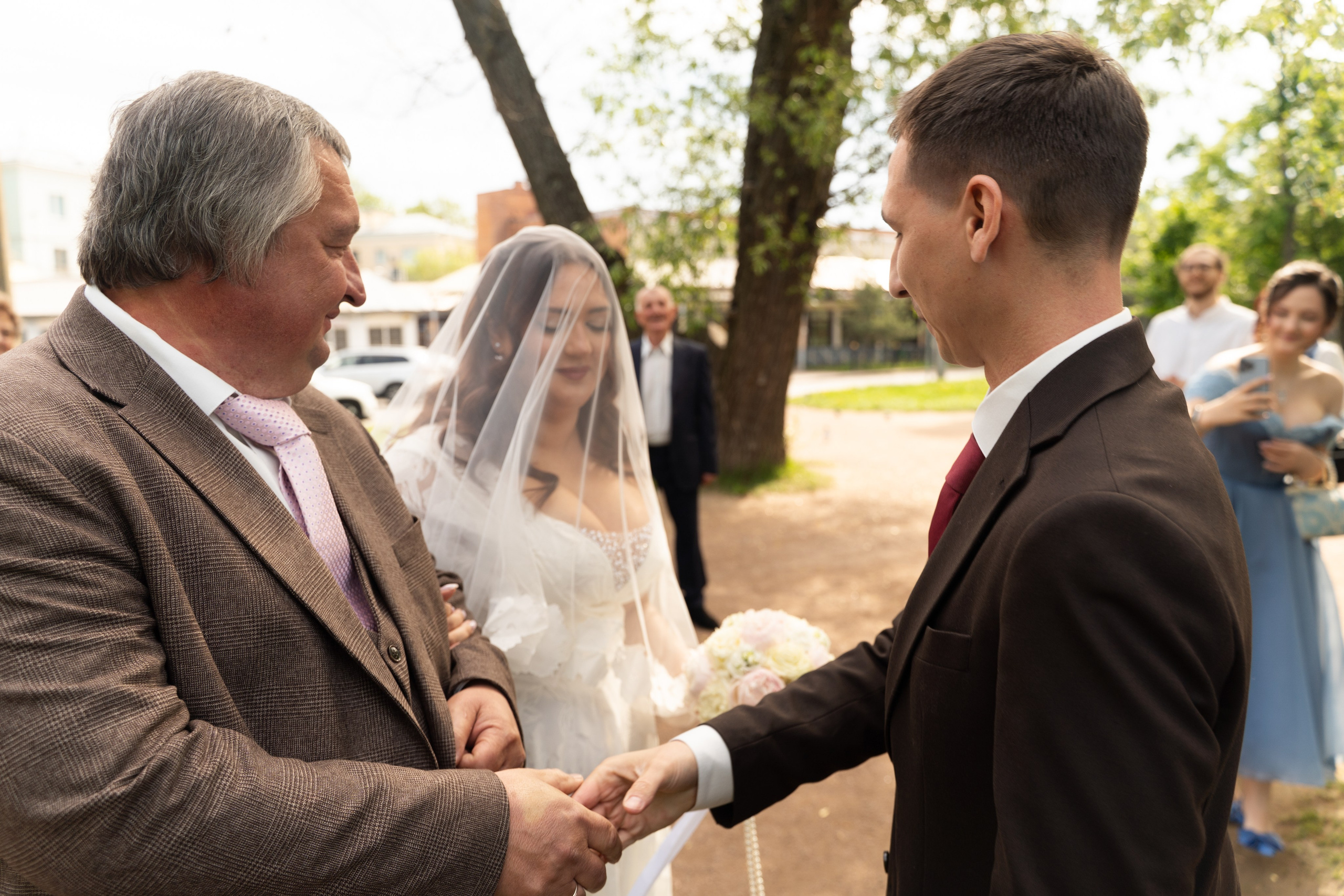 История в ЗАГСе Петергофа. Professional photoartist in St. Petersburg (wedding, reportage, portrait, model book, love story) Alexander Shvedov