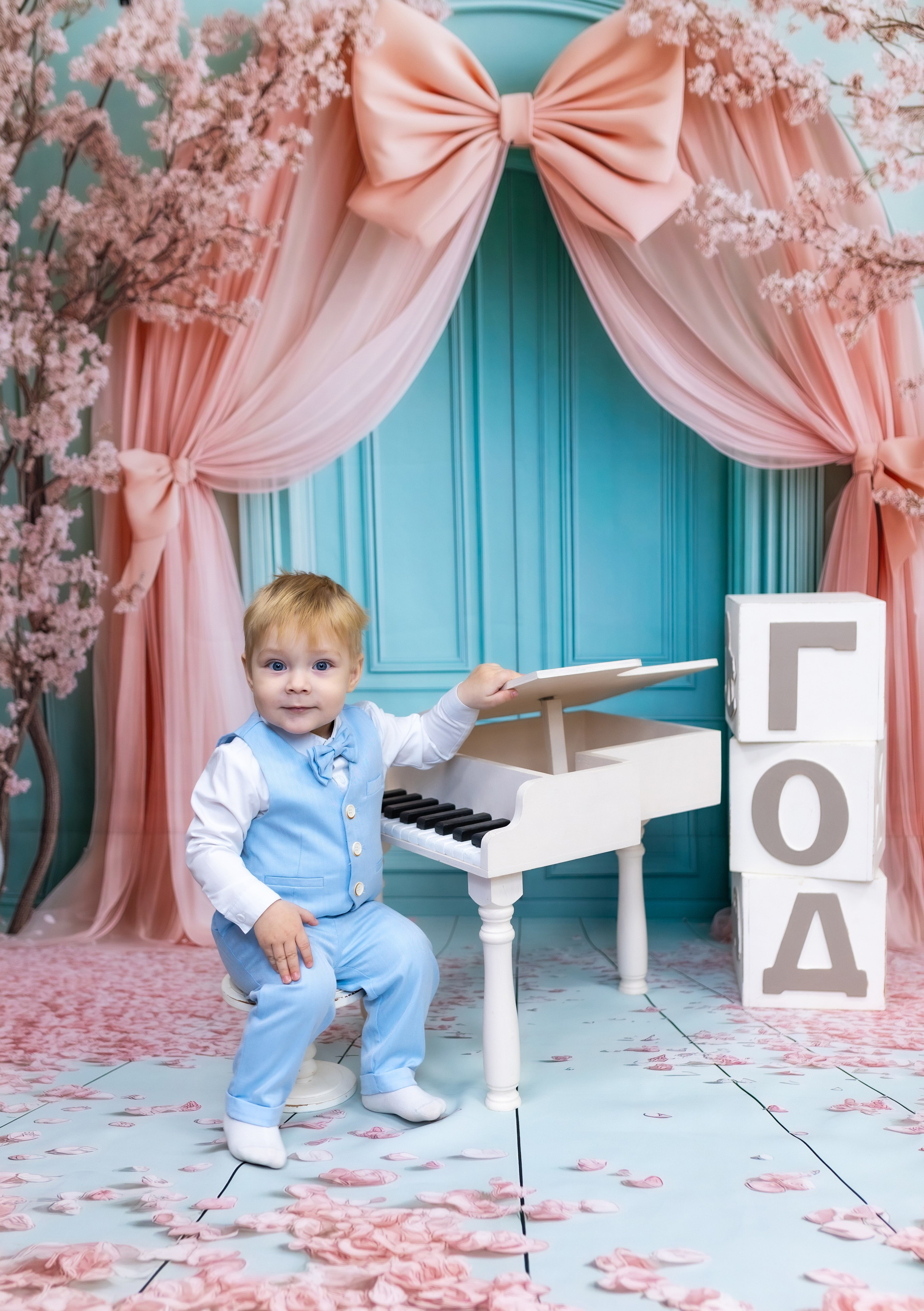 Розовый бант. Фотограф новорожденных. Детский и семейный фотограф Марьяна Юдина