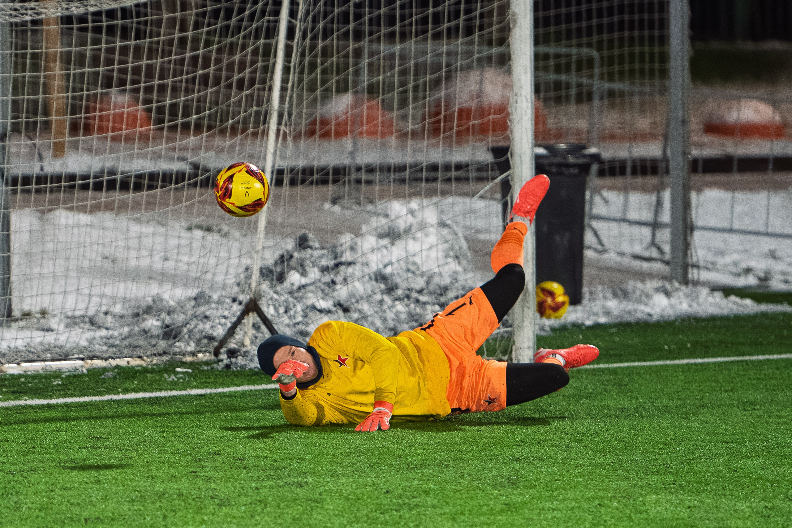 Атлетико — Цервена Звезда — Чемпионат ЛФЛ ЮВАО. Спортивная фотосъемка в Москве и Московской области — Спорт в Москве