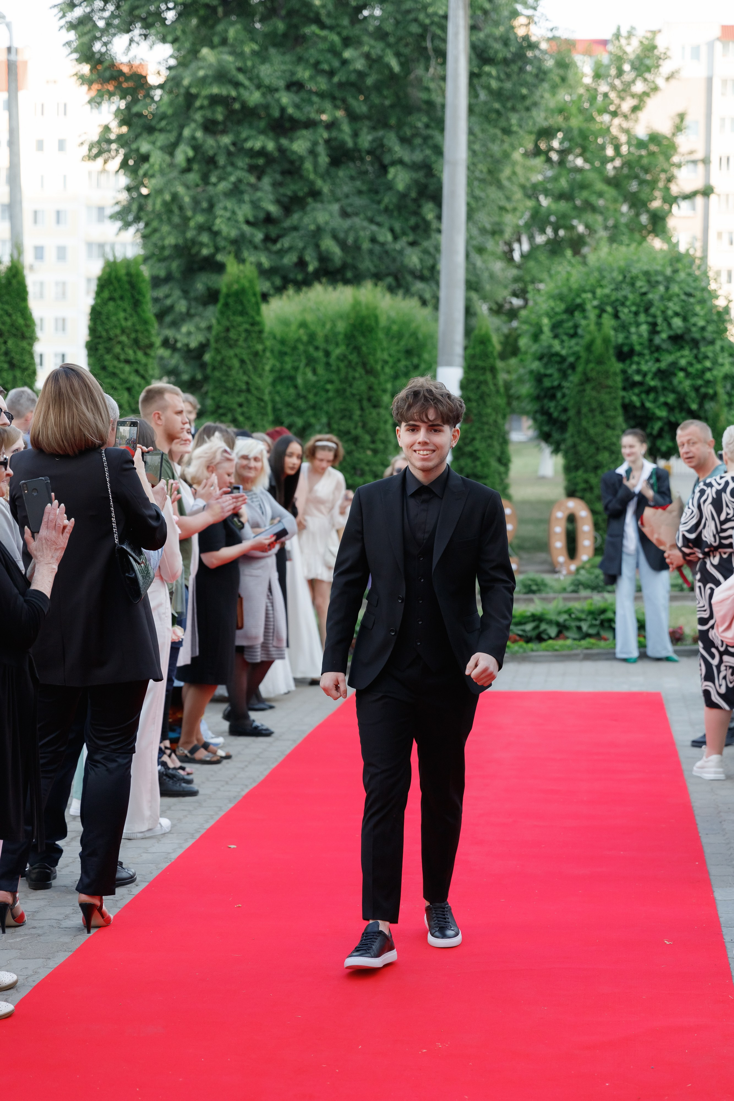 Школьный выпускной 2023 год в Минске. Свадебный фотограф в Минске/Беларуси Сергей Спиридонов