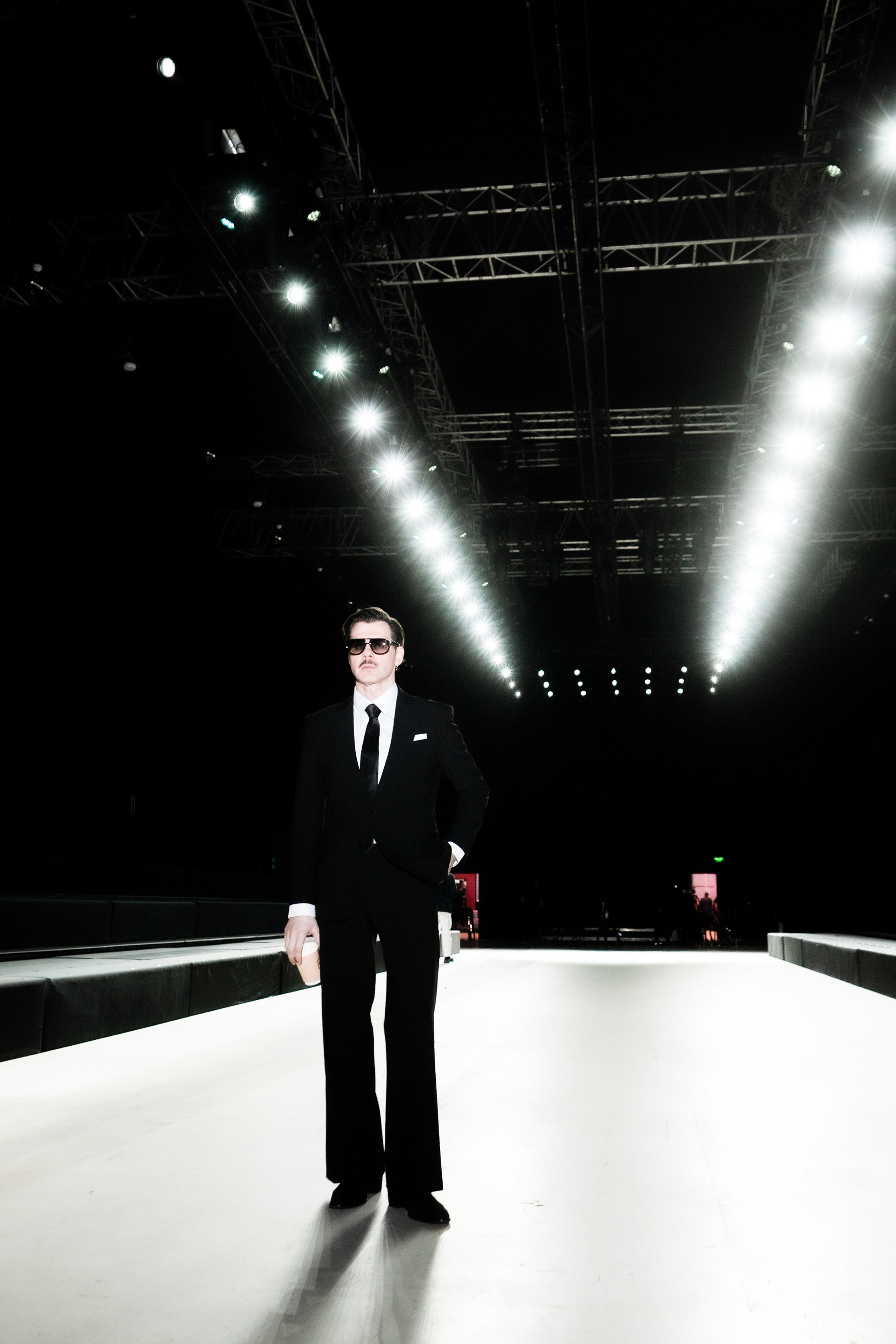 LOGINOV Московская неделя моды