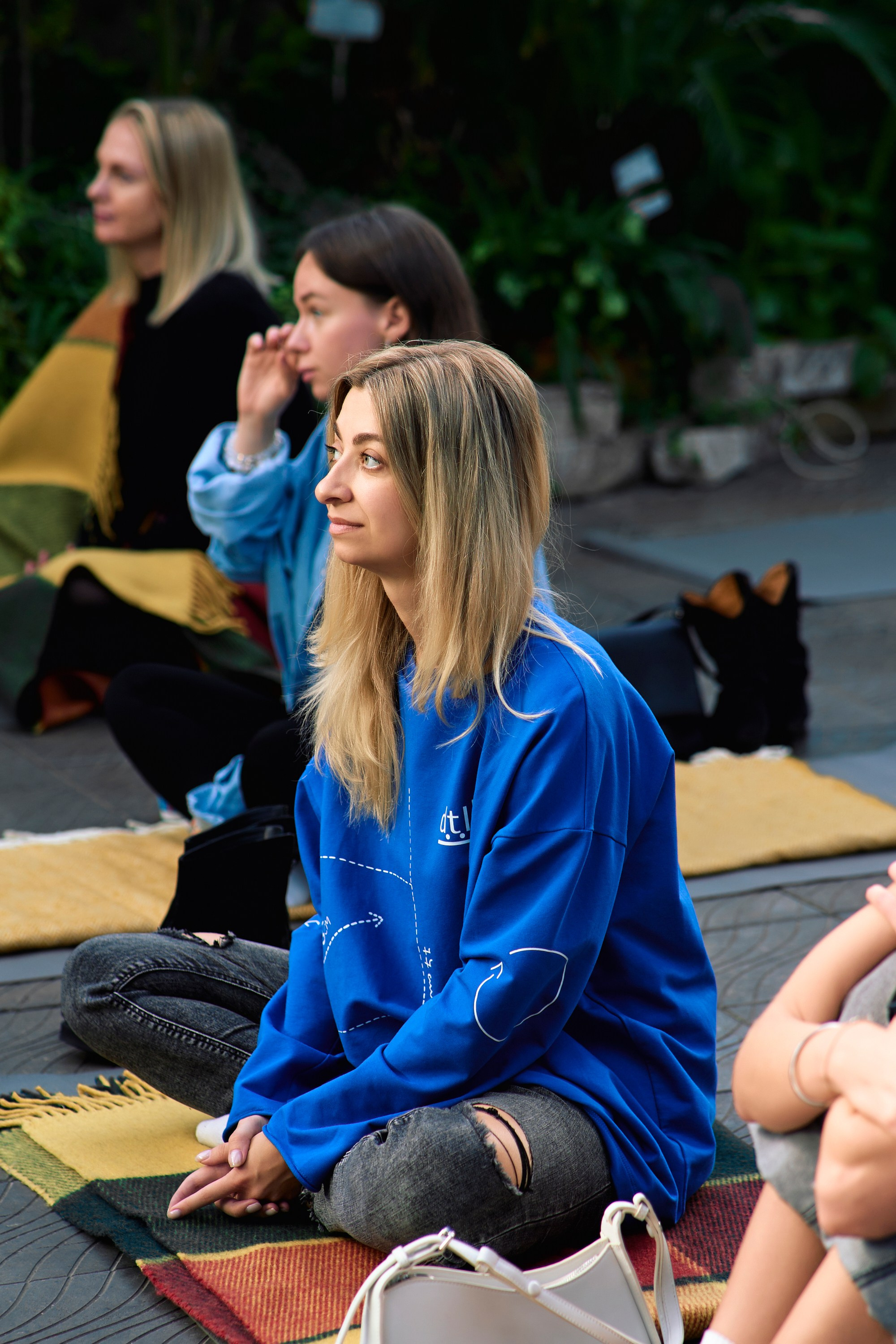 СЧАСТЬЕ В ОРАНЖЕРЕЕ. Photographer — ERASTOV