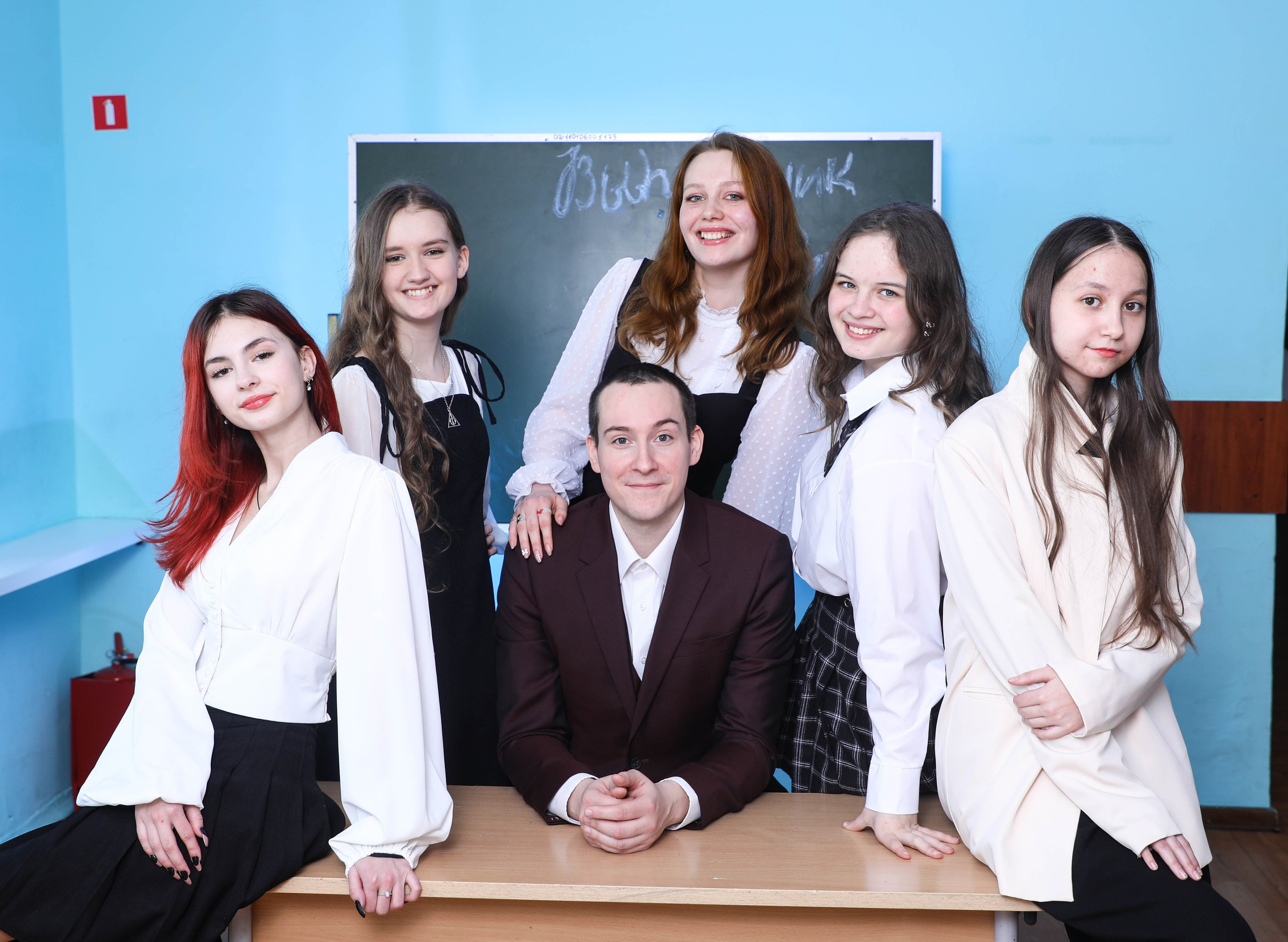Школа 9-11 классы. Школьный фотограф Олеся Галатова
